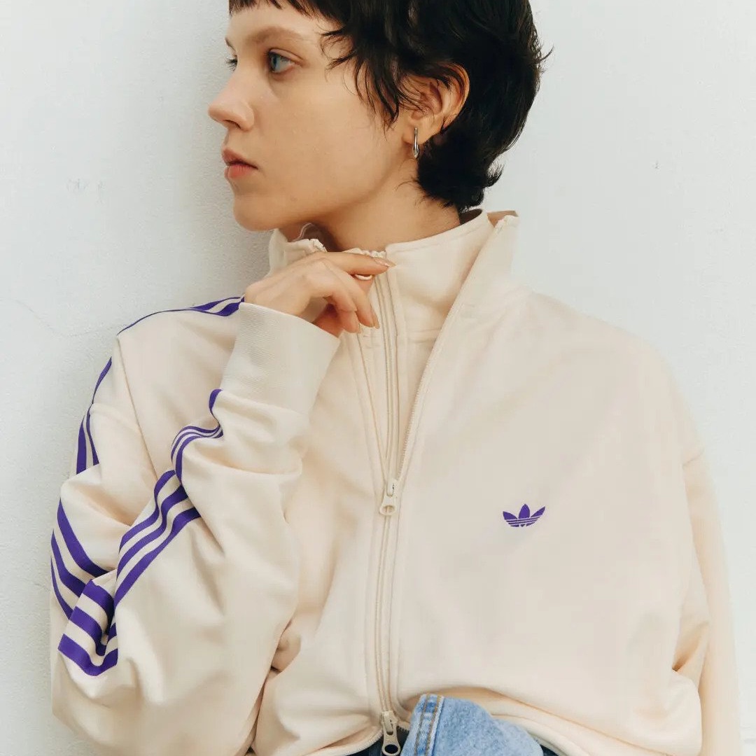 Adidas Originals Track Jacket Gender Neutral Wonder White Energy Ink - KR Sizing 착용 스타일 - 1