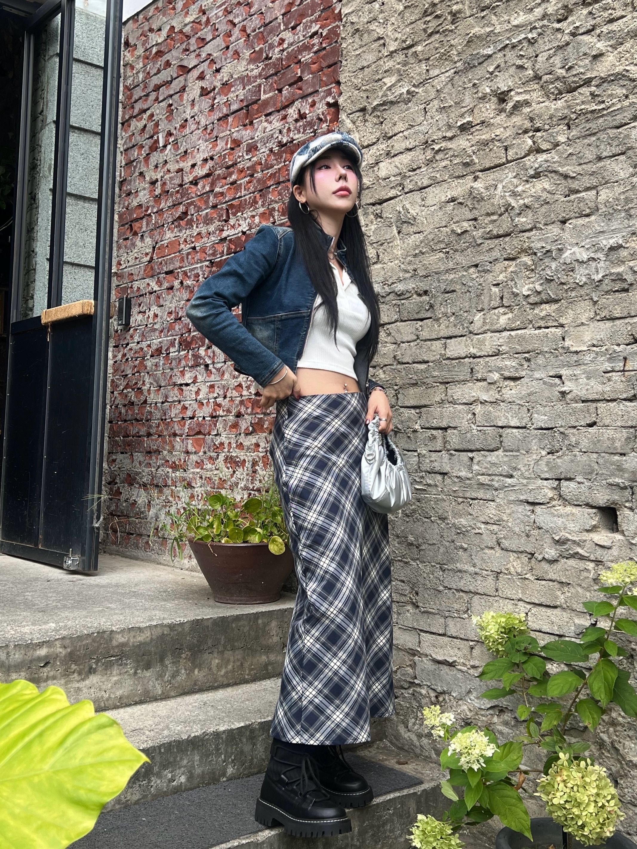 Allincomplete Tartan Check Hunting Cap Blue Check 착용 스타일 - 3