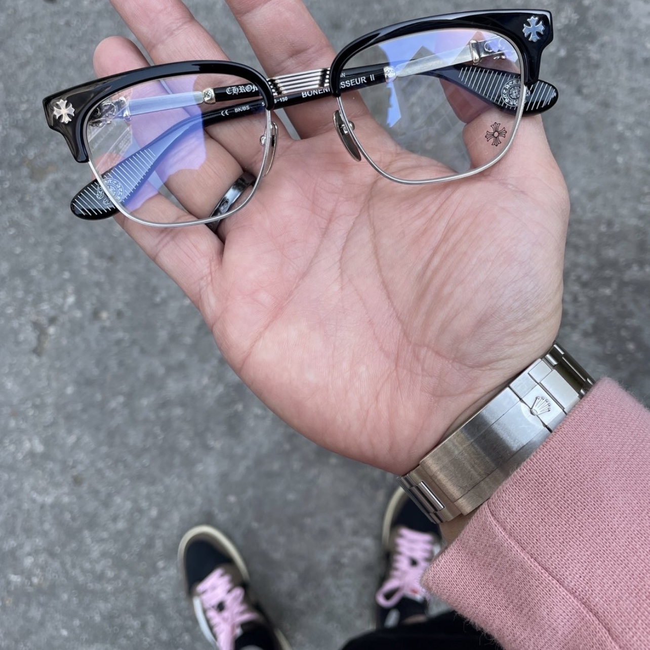Chrome Hearts Bonennoisseur II Black Brushed Silver 착용 스타일