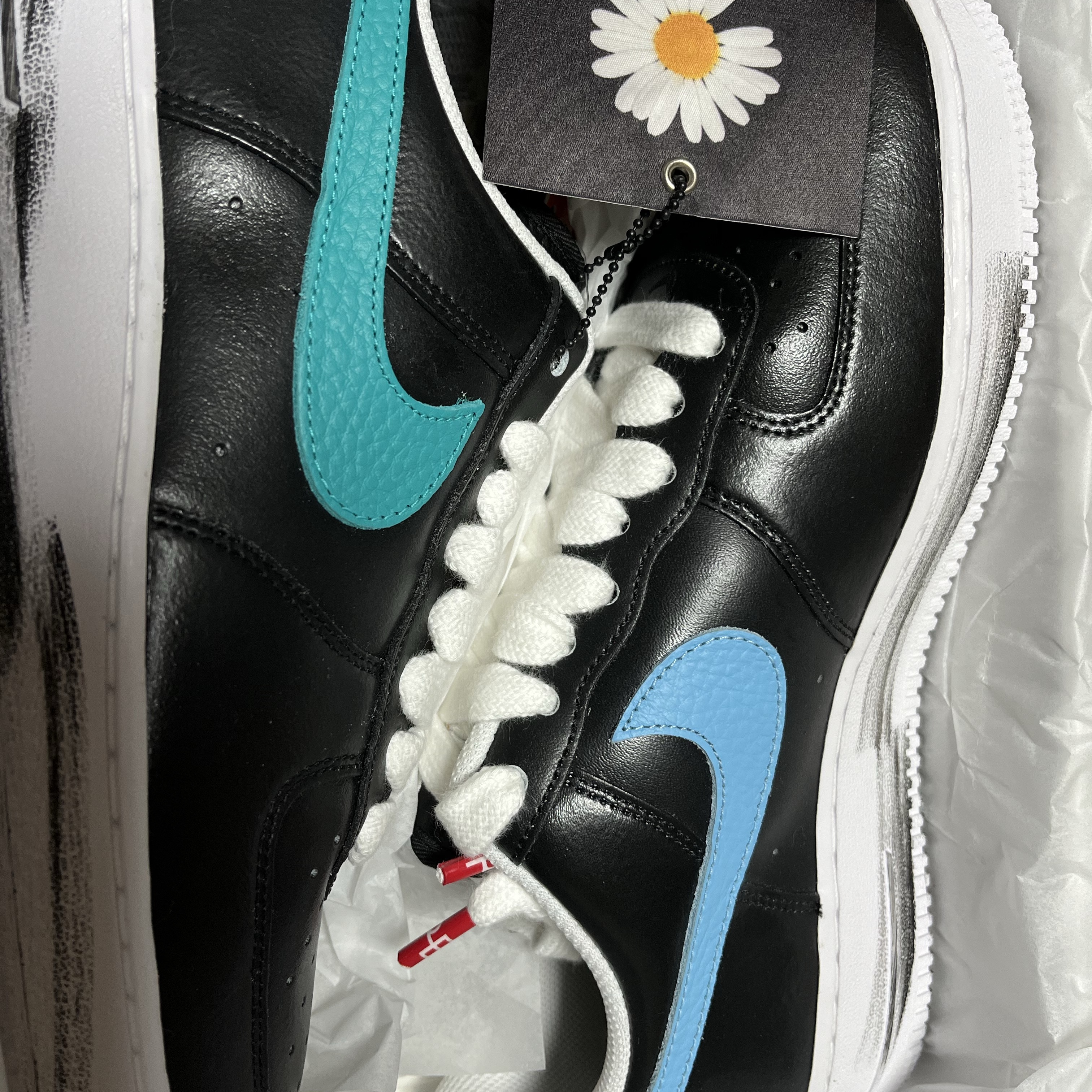 Nike x Peaceminusone Air Force 1 Low Para-Noise 3.0 Black and Multicolor 착용 스타일
