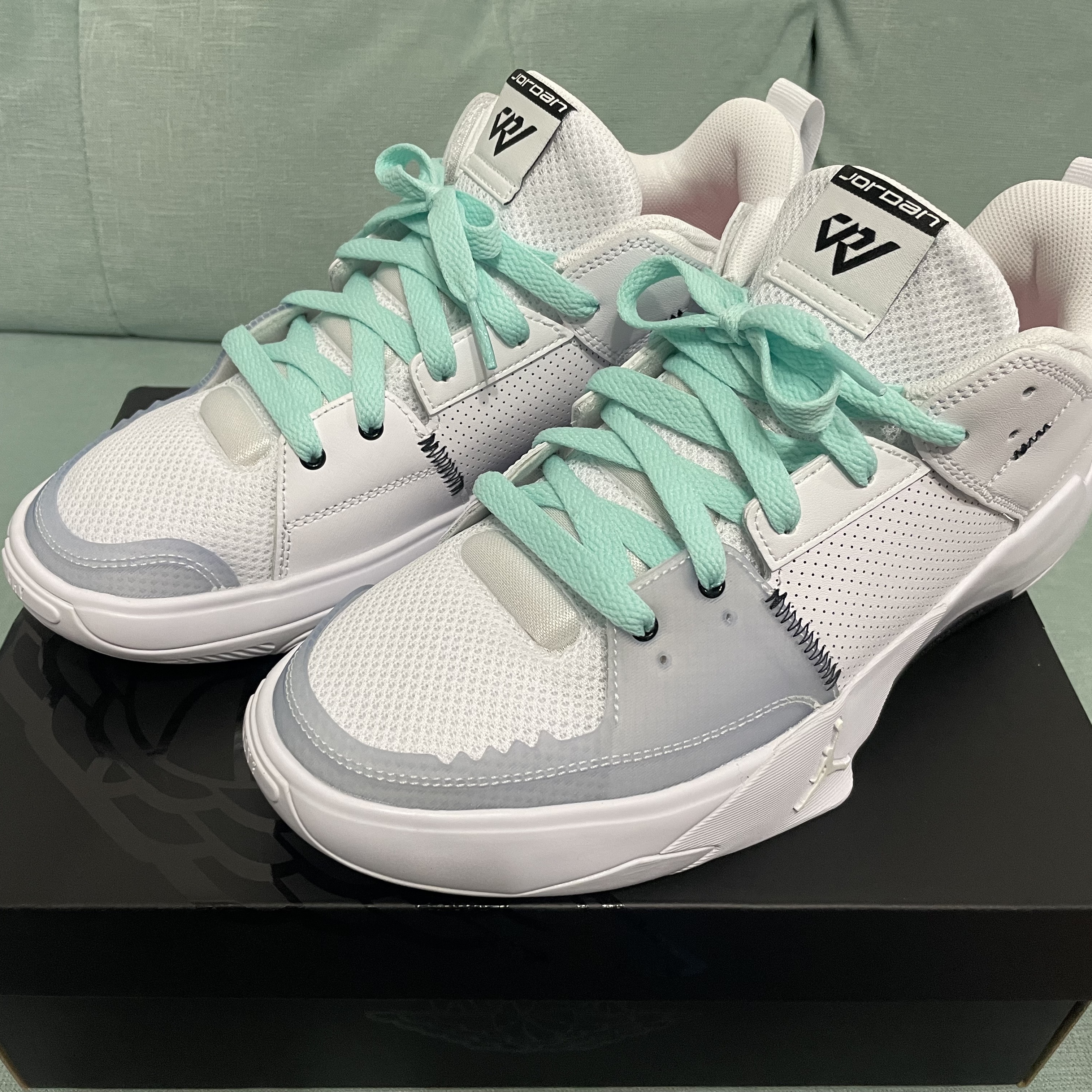 Jordan One Take 5 PF White Arctic Punch 착용 스타일 - 1