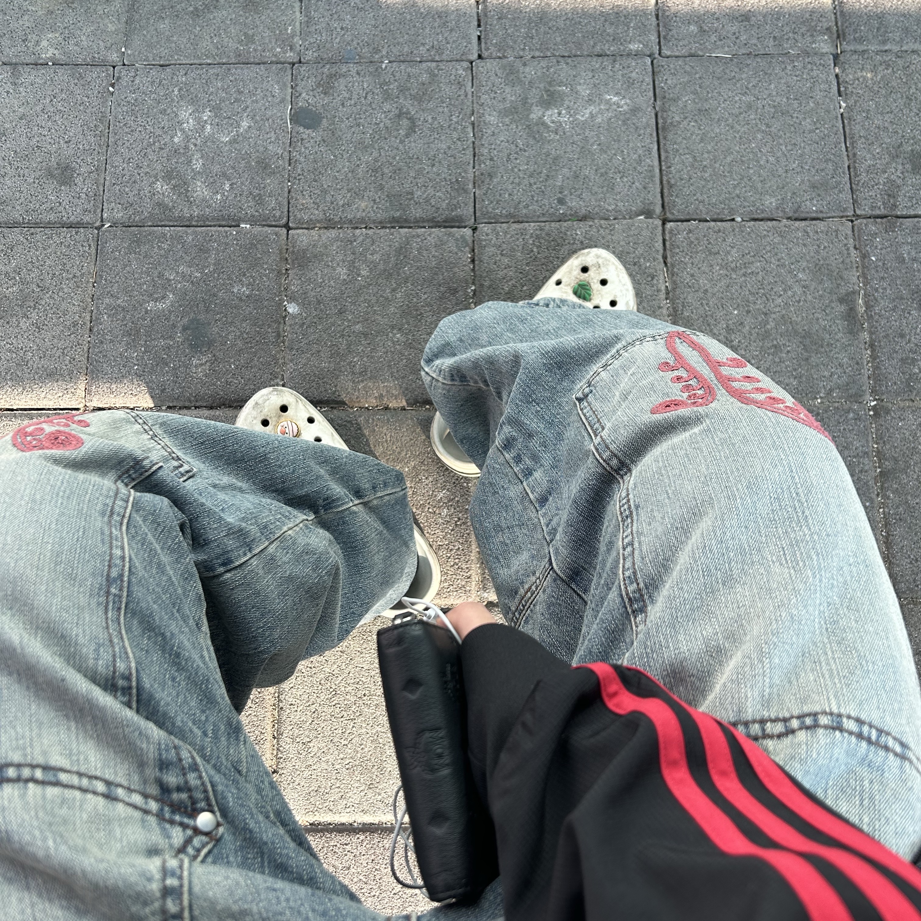 Karactor Ptery Double Knee Pants Washed blue 착용 스타일