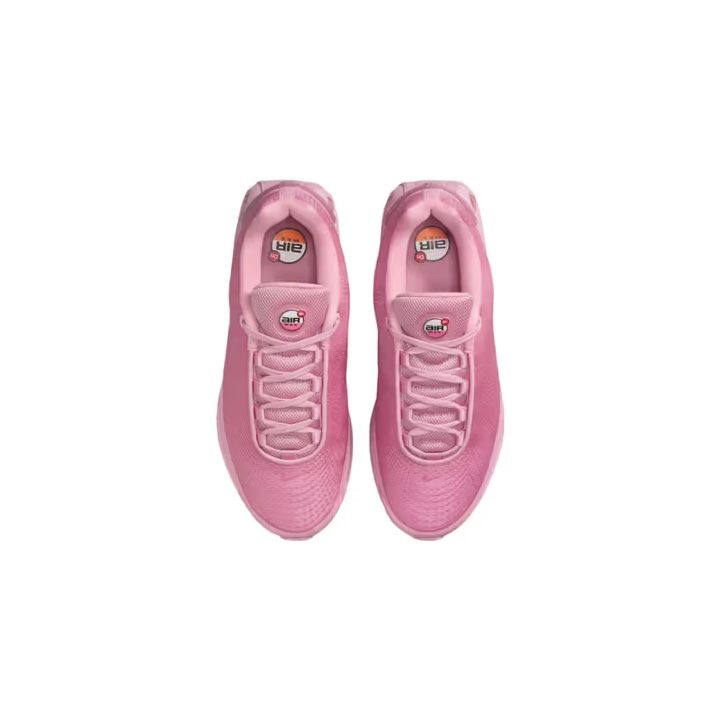 Nike Air Max Dn Black Light Crimson, Nike x Supreme Air Max DN SP Black Galactic Jade 착용 스타일 - 3
