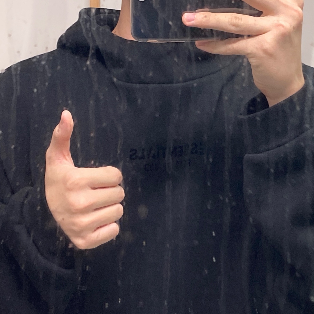 Essentials Hoodie Jet Black - 23FW 착용 스타일 - 2