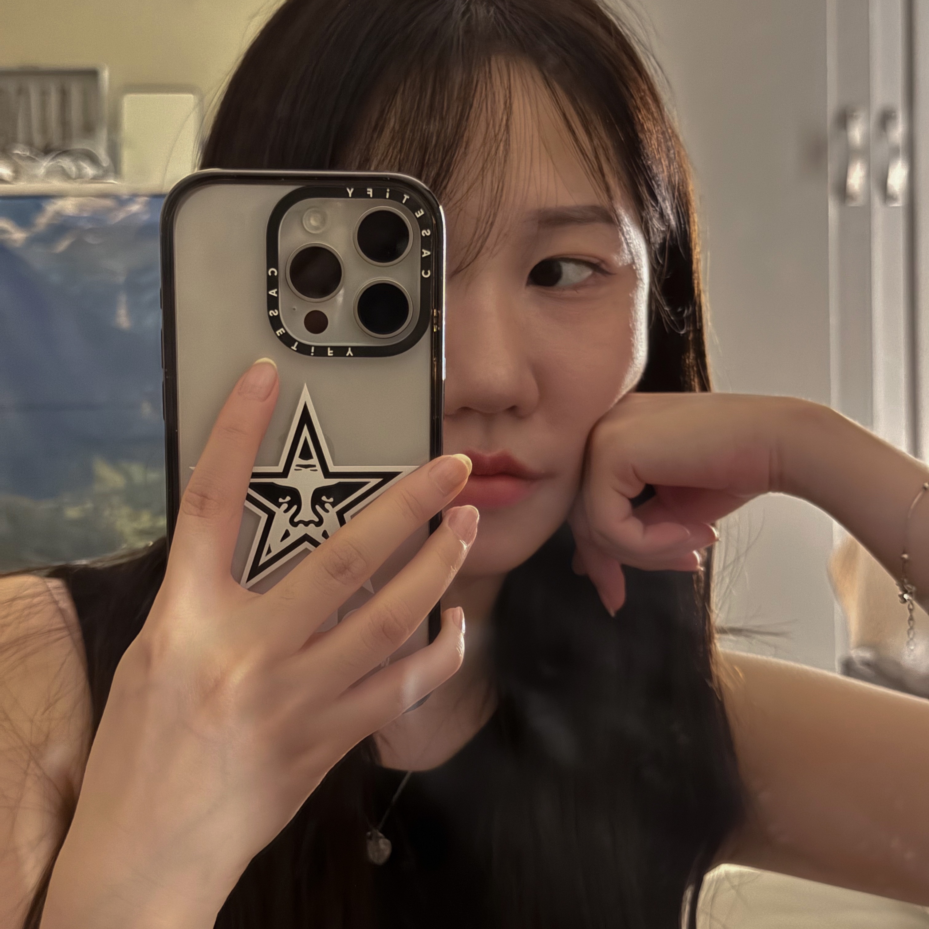 Casetify x Obey iPhone Magsafe Star Icon Face Mirror Ring Stand Case Silver Mirror Black Bumper 착용 스타일