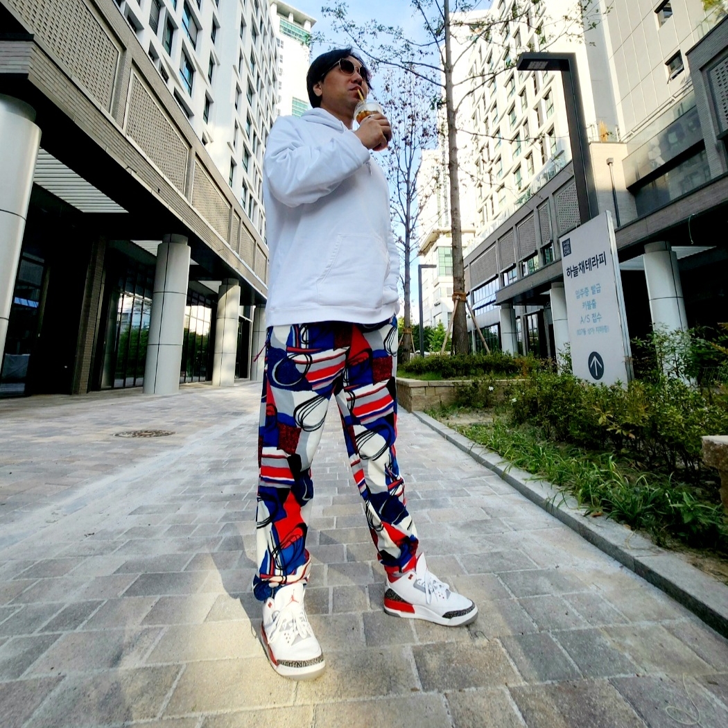 Jordan 3 Retro Fire Red 2022, Converse x Fragment Hoodie White 착용 스타일