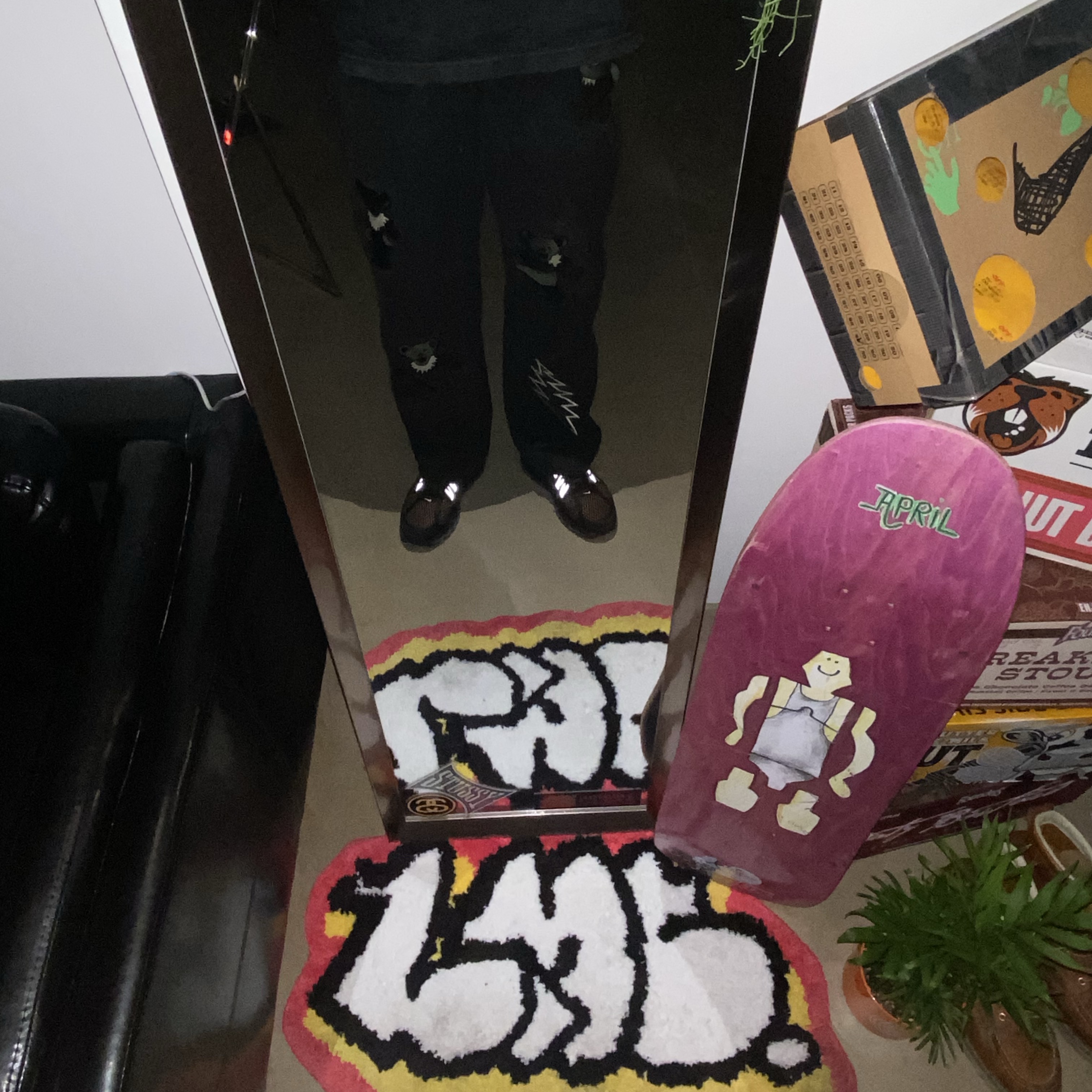 Thisisneverthat x Grateful Dead Lightening Double Knee Pant Off Black, Nike x Stussy Air Max 2013 Black 착용 스타일