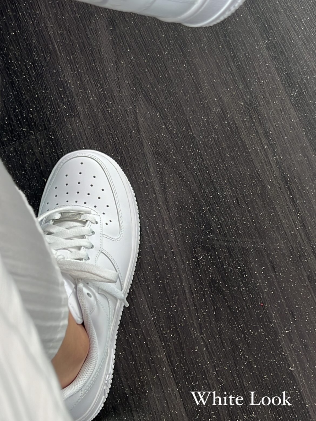 (W) Nike Air Force 1 '07 Low White 착용 스타일