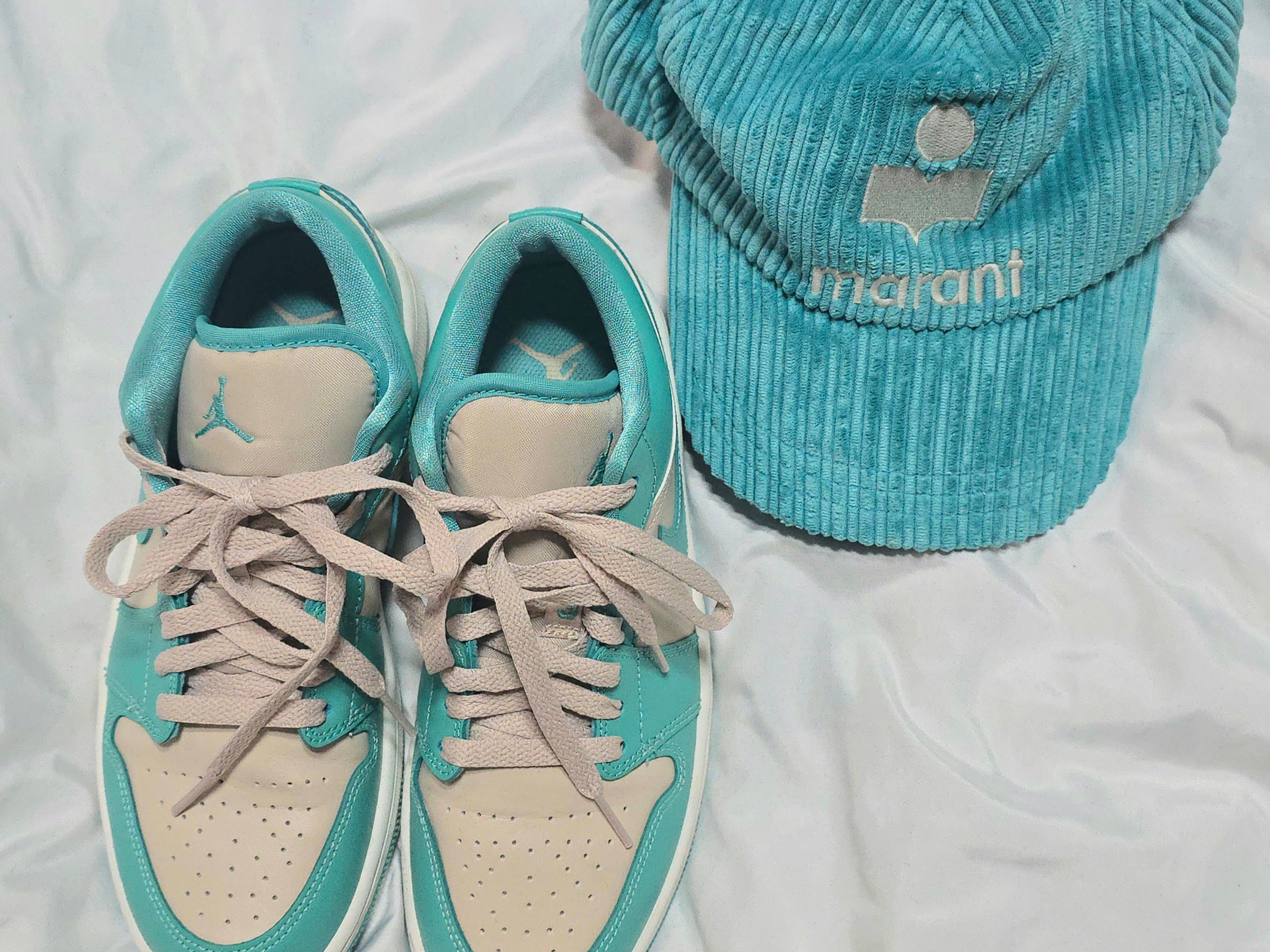 (W) Jordan 1 Low Sanddrift Washed Teal 착용 스타일