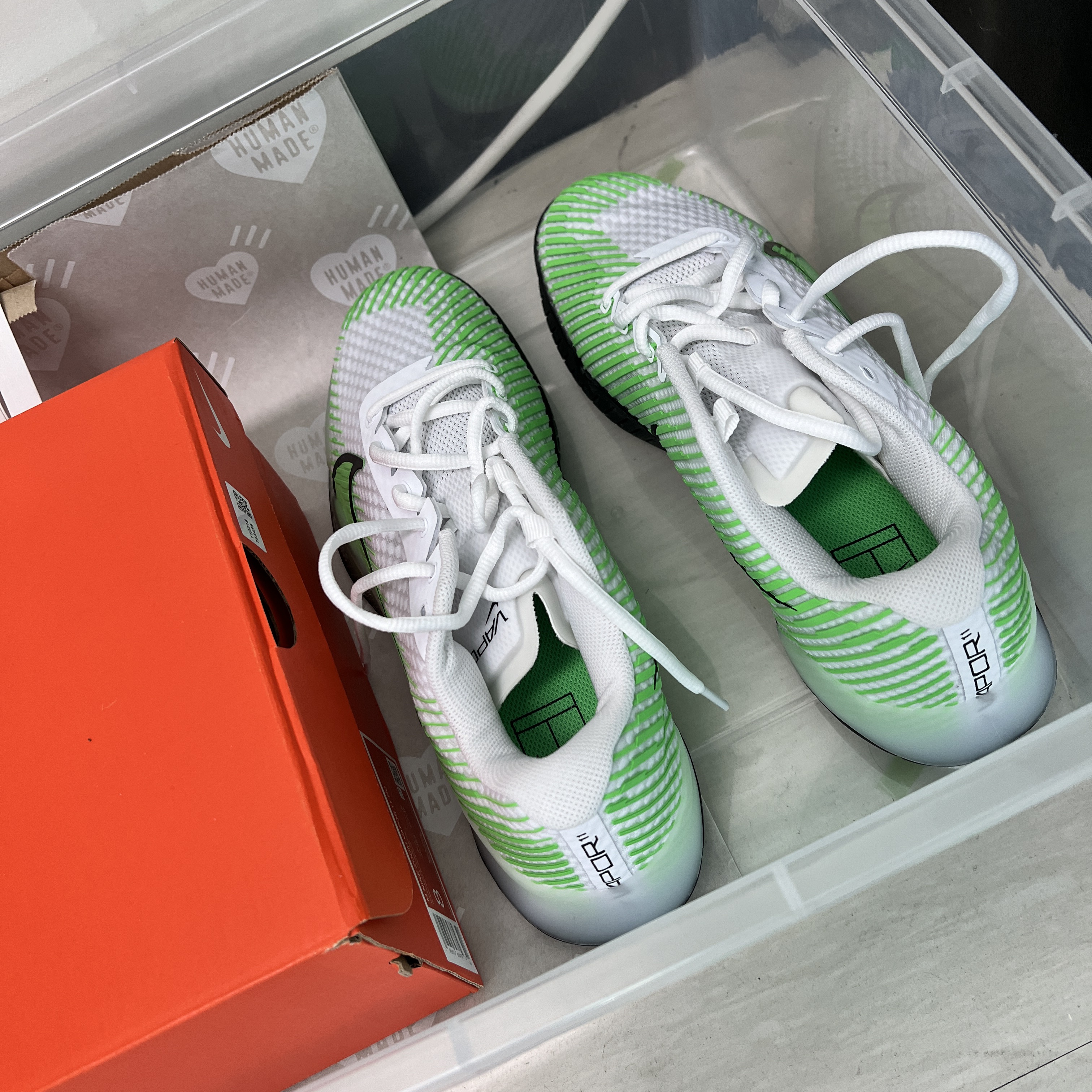 Nike Zoom Vapor 11 HC White Poison Green 착용 스타일
