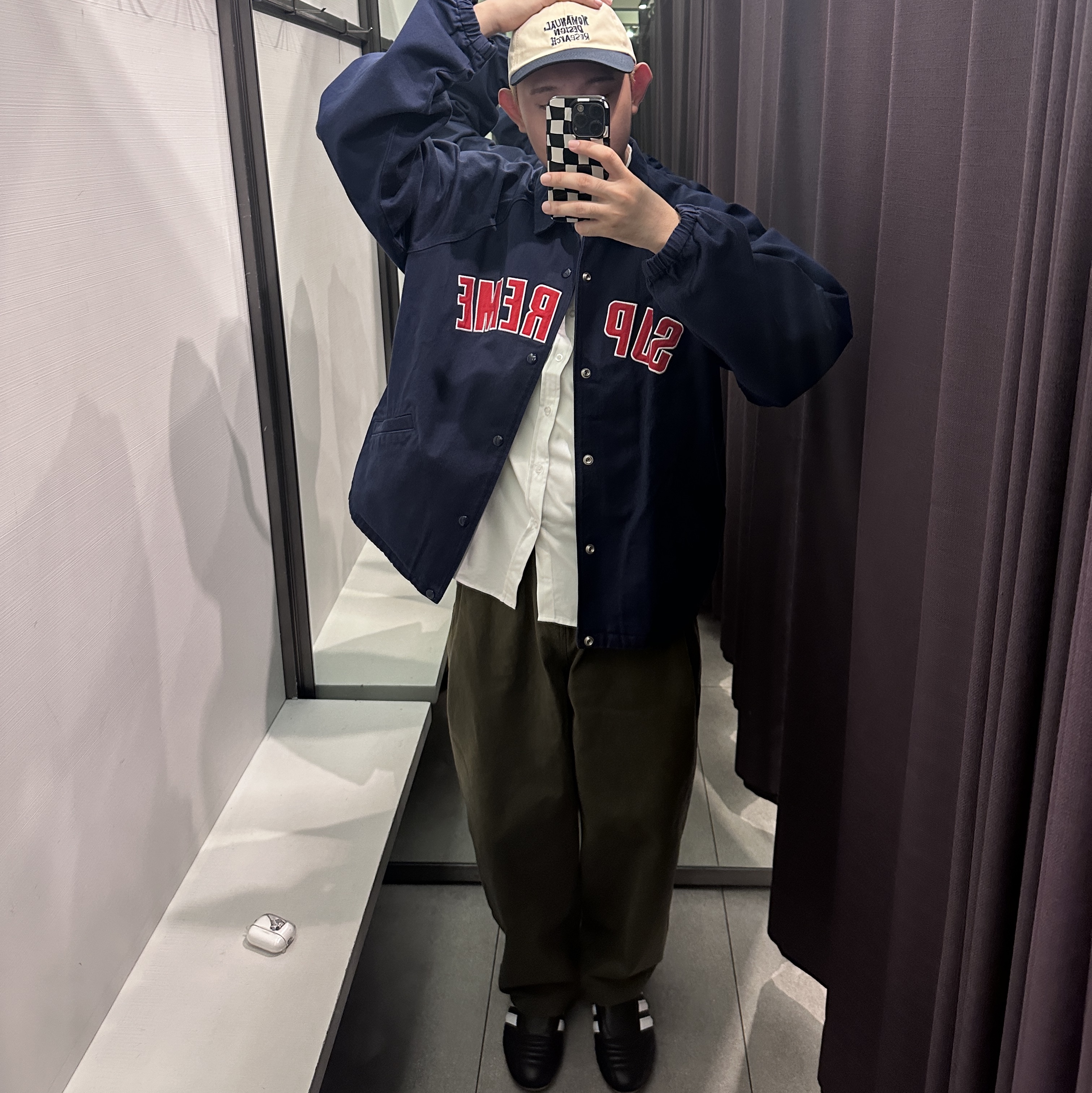 Supreme Arc Denim Coaches Jacket Navy - 24SS, (W) Adidas Taekwondo Core Black Cloud White 착용 스타일 - 1