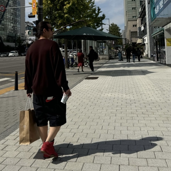 Jordan 5 Retro Red Suede, Supreme x Nike Denim Short Black - 24SS 착용 스타일 - 2