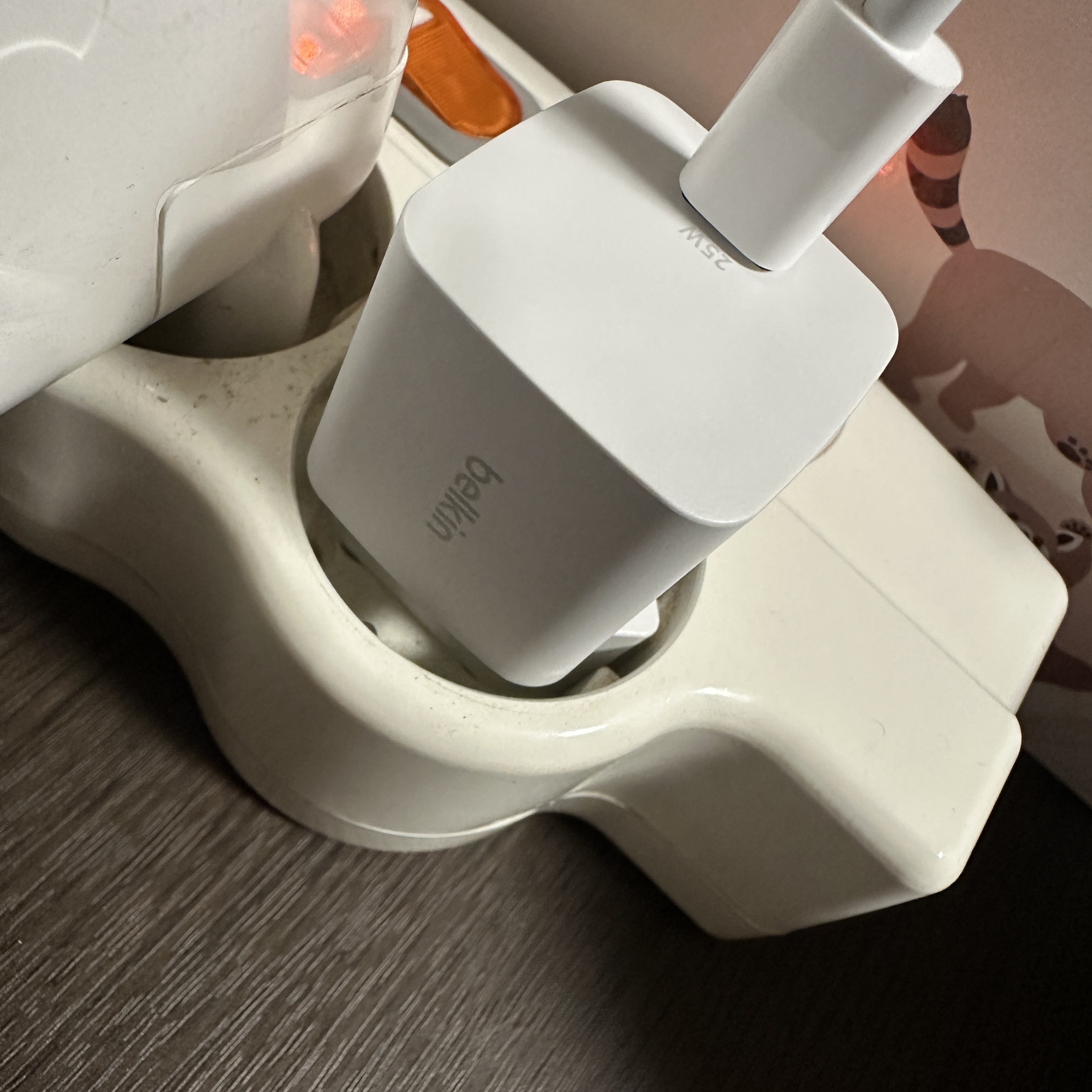 Belkin 25W PD 3.1 PPS C Type Super High Speed Charger WCA012 착용 스타일