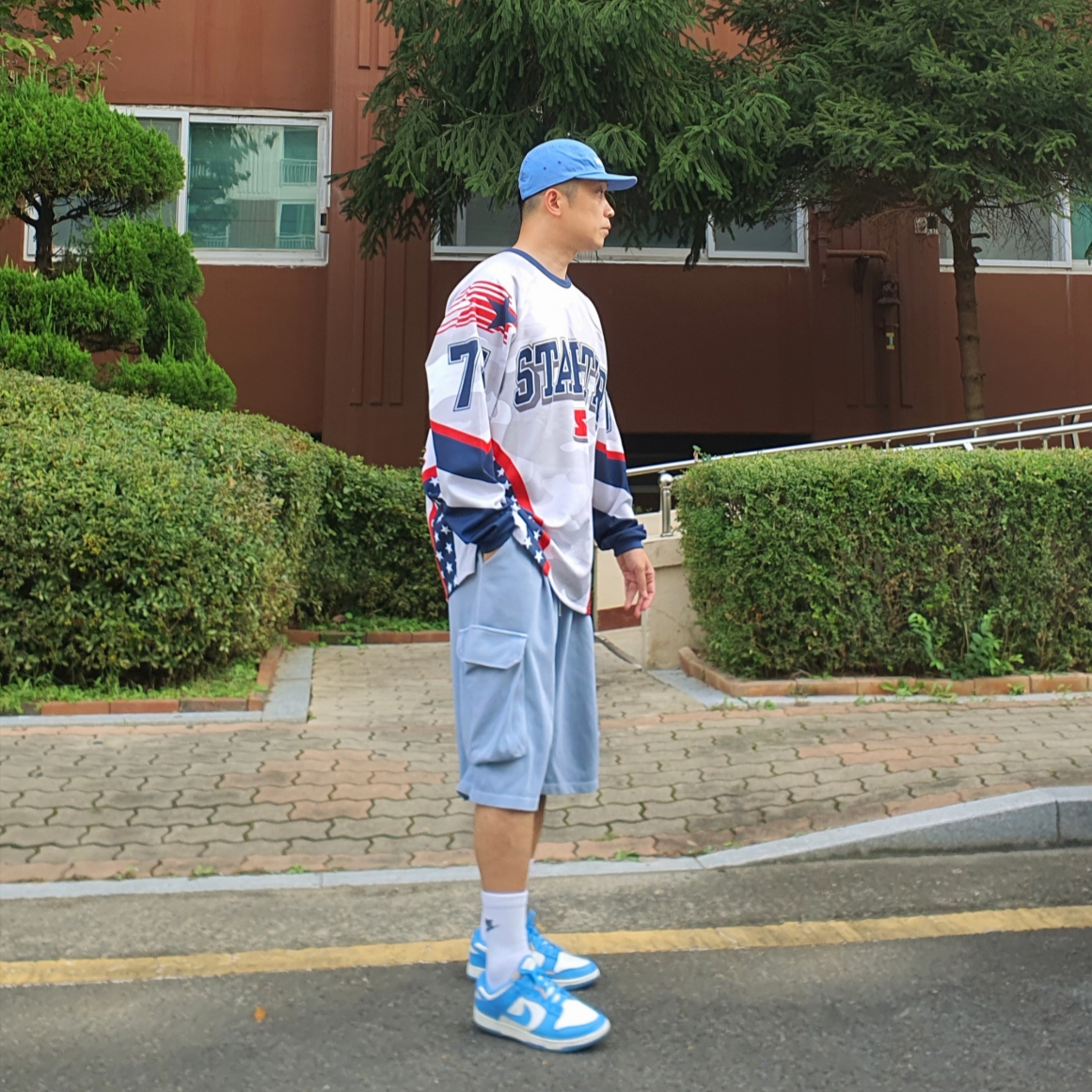 (W) Nike Dunk Low Coast, Supreme Washed Chino Twill Camp Cap Light Royal - 24SS 착용 스타일 - 1