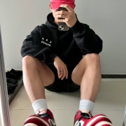 KREAM 프로필 이미지