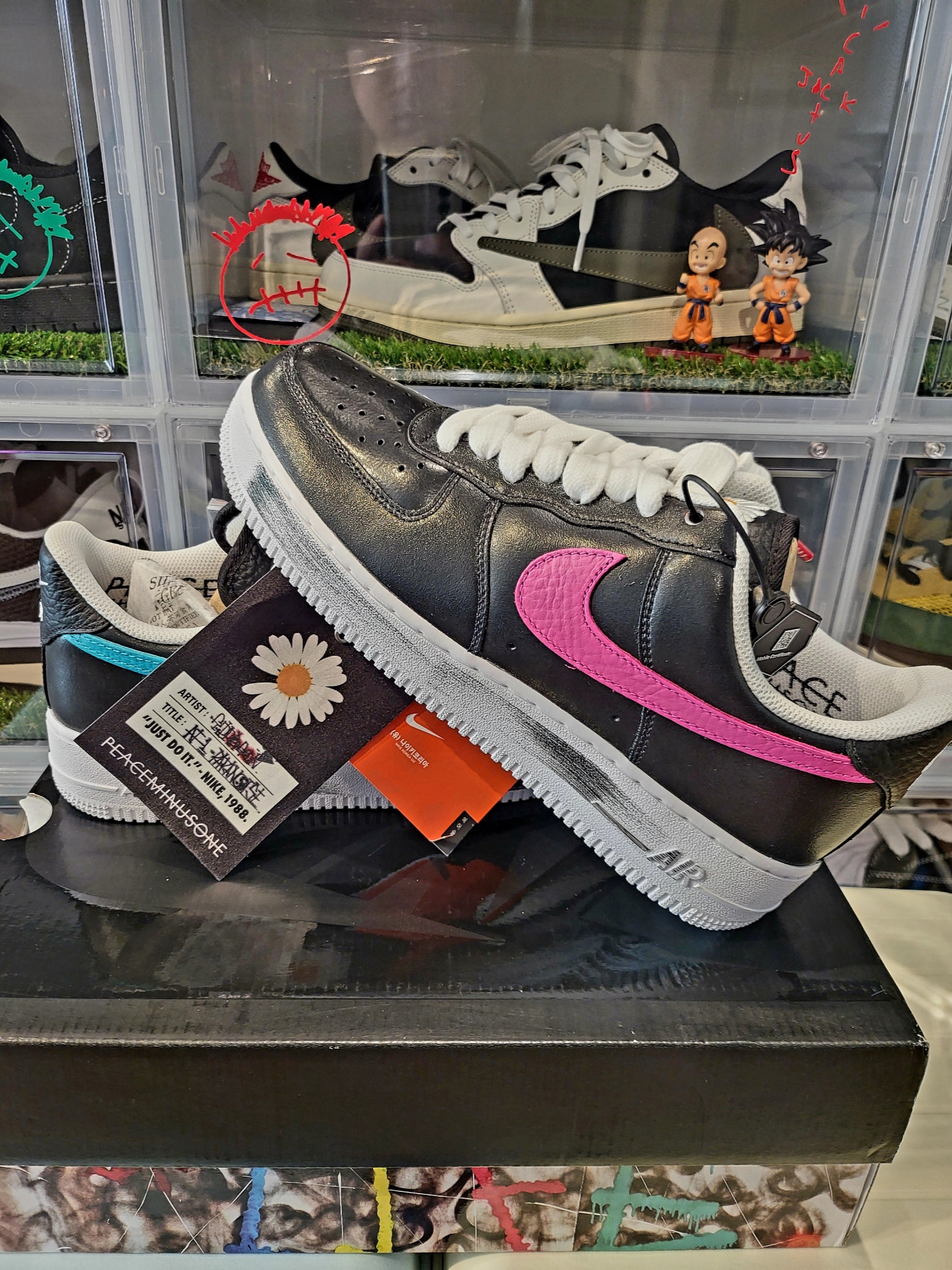 Nike x Peaceminusone Air Force 1 Low Para-Noise 3.0 Black and Multicolor 착용 스타일