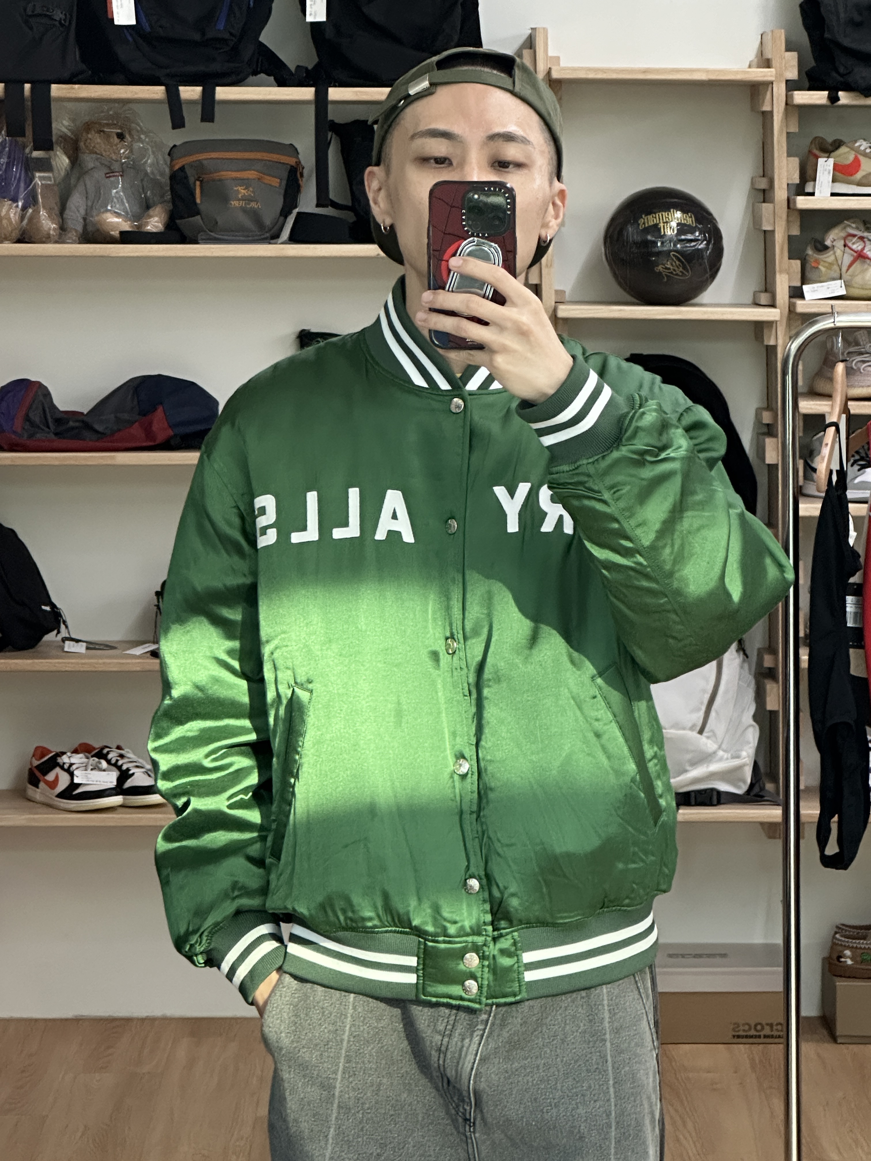 Human Made Stadium Jacket Green, Stussy Mid Depth Stussy Service Strapback True Deep Olive 착용 스타일 - 1