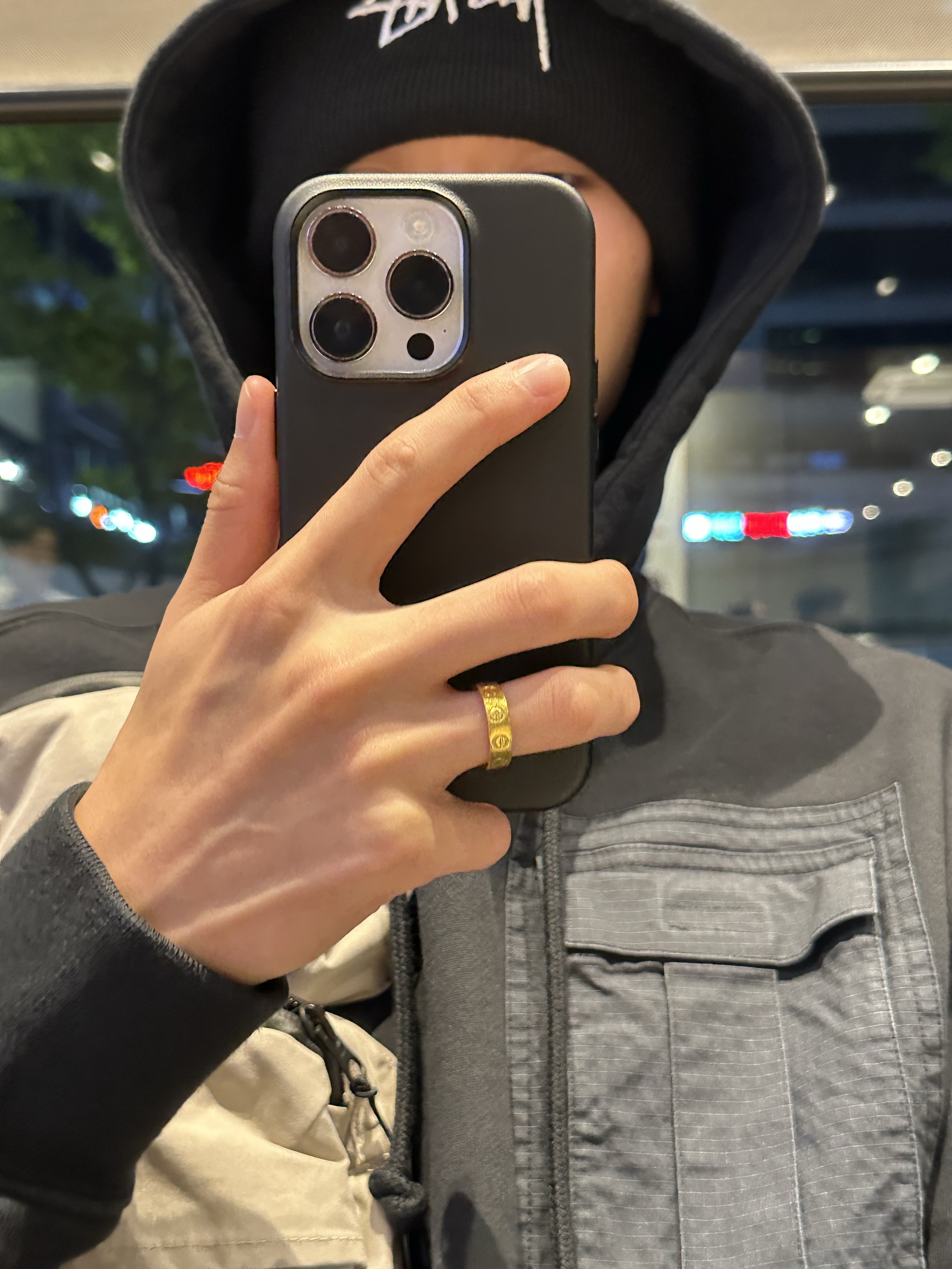 Jordan 1 Retro High OG University Blue, Nike x Travis Scott NRG AG Utility Sweatpants Black 착용 스타일 - 5