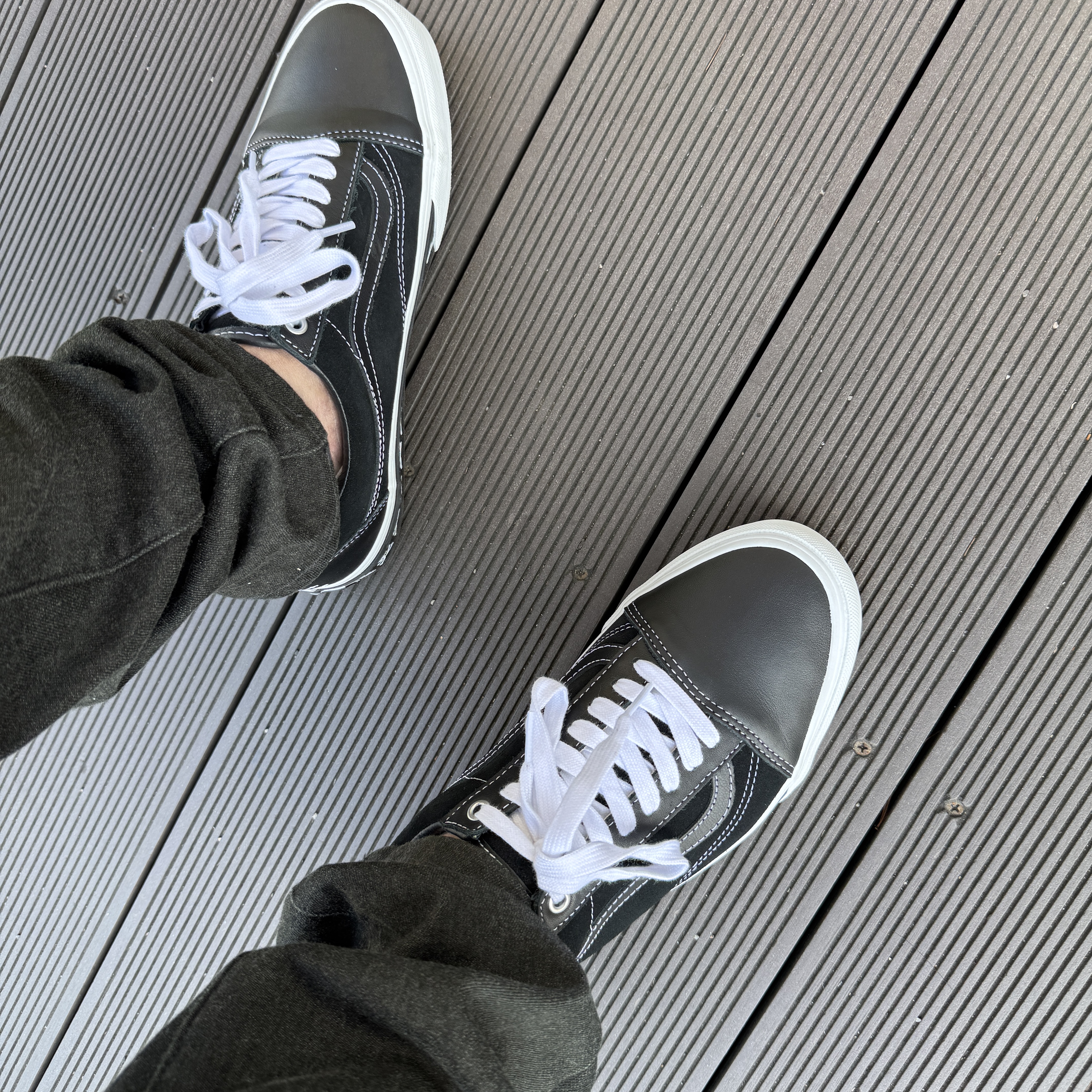 Vans Vault x Mastermind OG Old Skool LX Black 착용 스타일