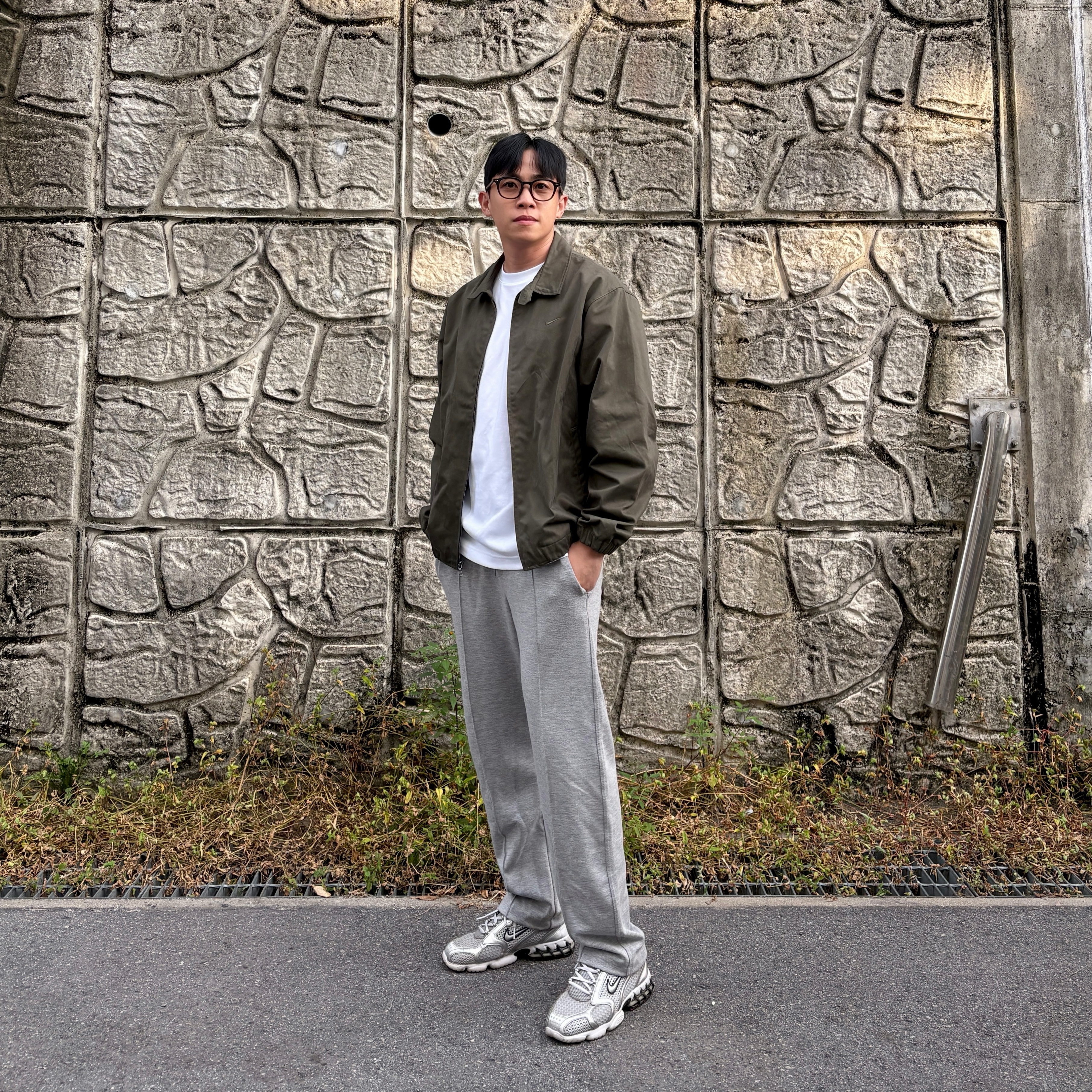Nike Life Woven Harrington Jacket Cargo Khaki - Asia, Nike Air Zoom Spiridon Cage 2 Metallic Silver 착용 스타일 - 1