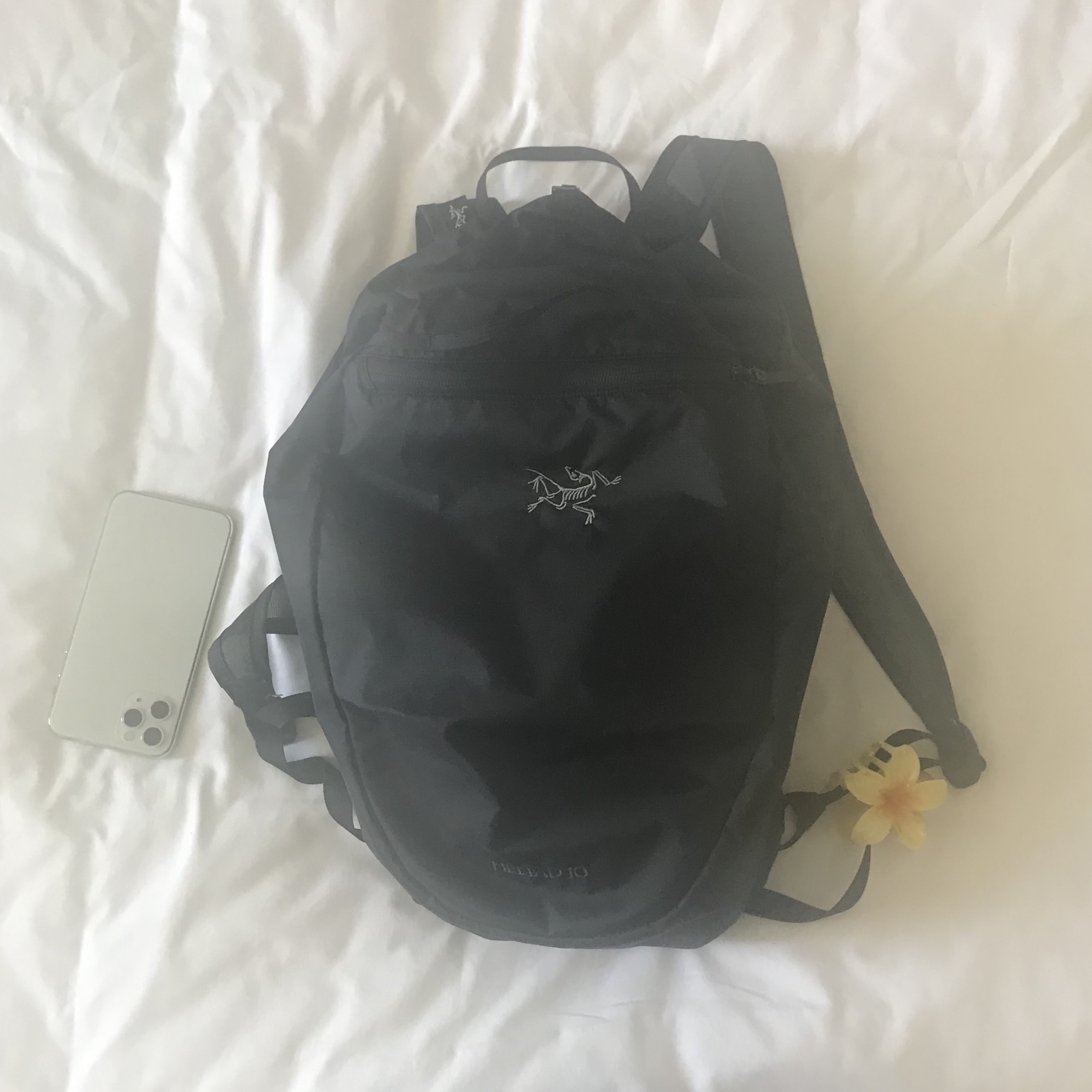 Arc'teryx Heliad 10 Backpack Black 착용 스타일