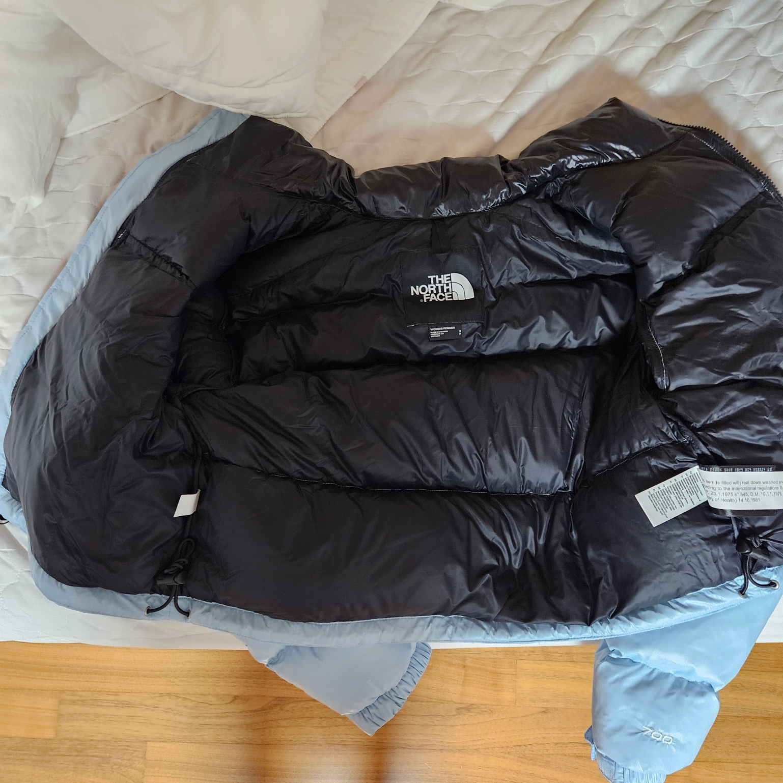 (W) The North Face Nuptse Short Jacket Beta Blue 착용 스타일 - 2