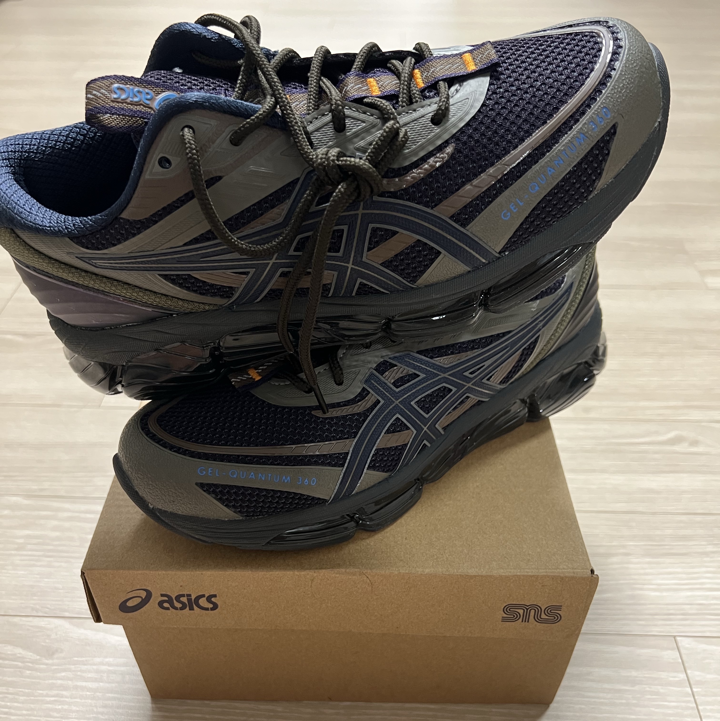 Asics x SNS Gel-Quantum 360 VIII Night Shade Midnight 착용 스타일 - 1
