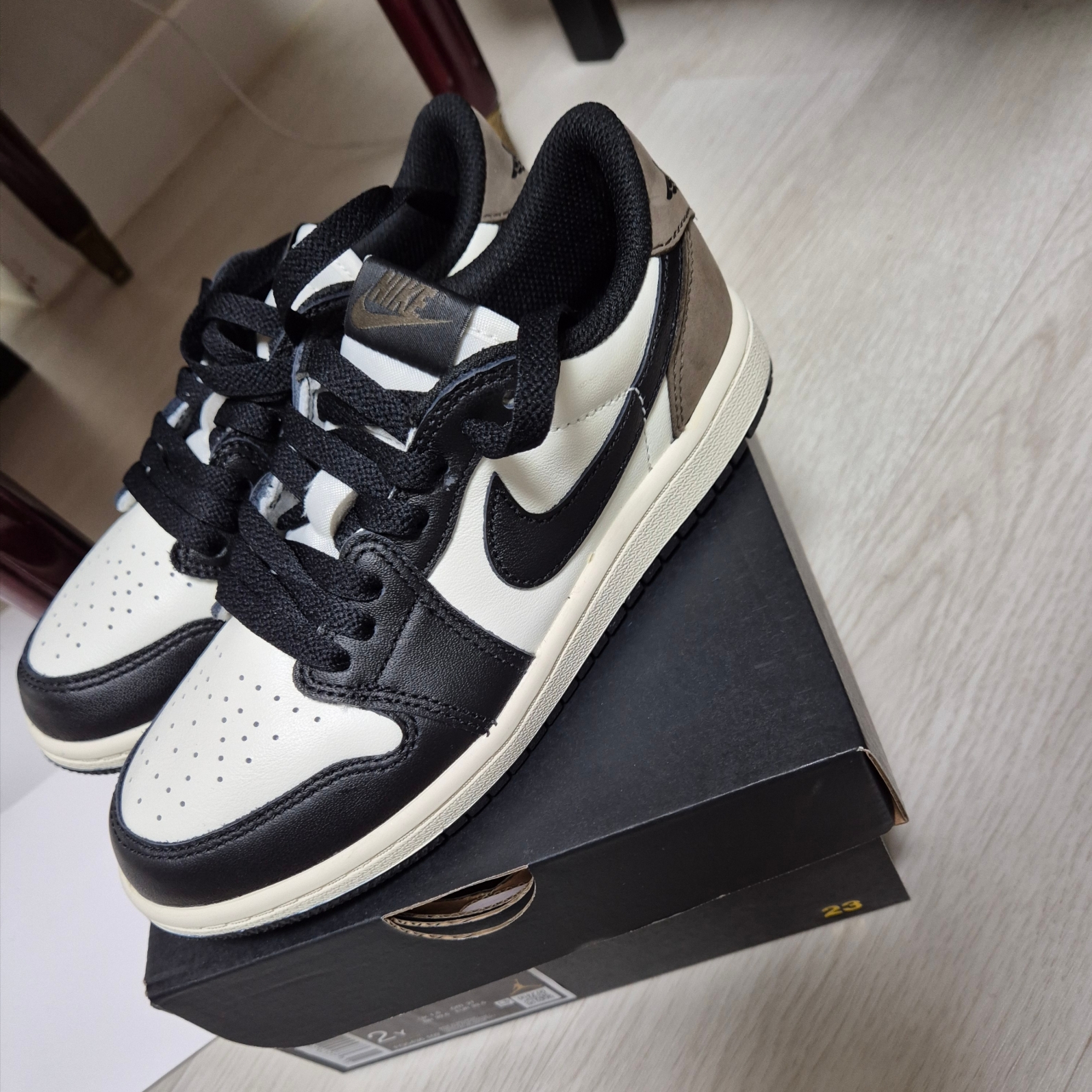 (PS) Jordan 1 Retro Low OG Mocha 착용 스타일