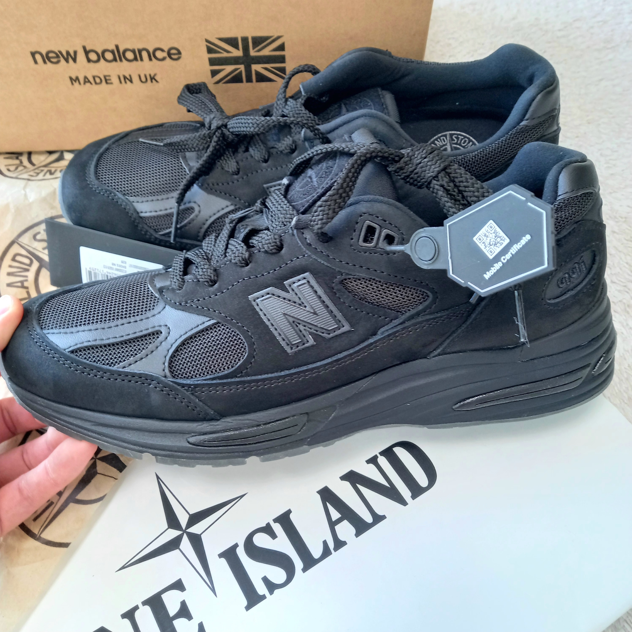 New Balance x Stone Island 991v2 Made in UK Black 착용 스타일 - 2