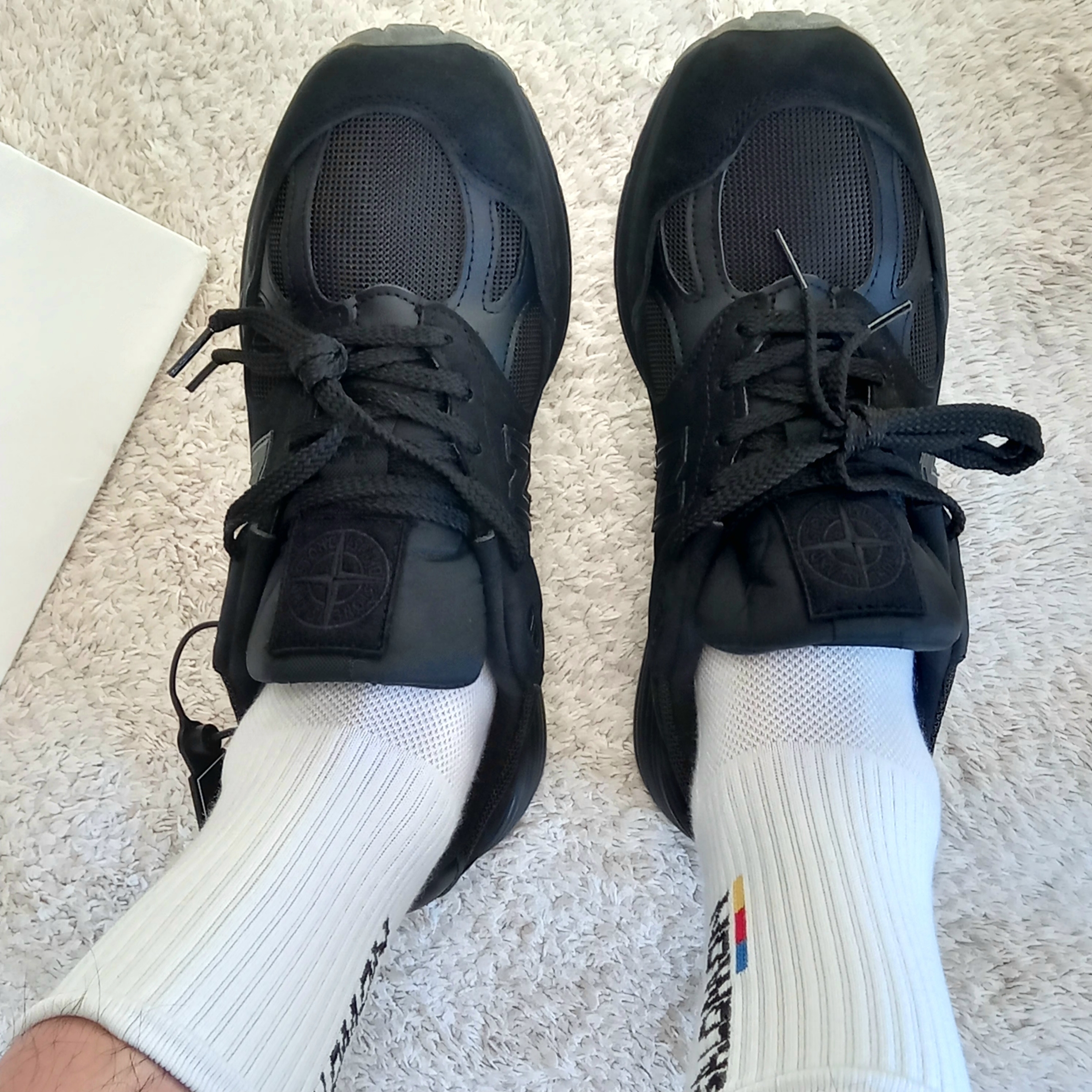 New Balance x Stone Island 991v2 Made in UK Black 착용 스타일 - 10