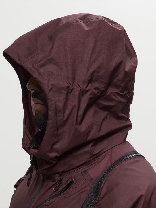 Nike x Drake Nocta NRG LR Track Jacket Dark Wine (DR2618-646) 착용 스타일