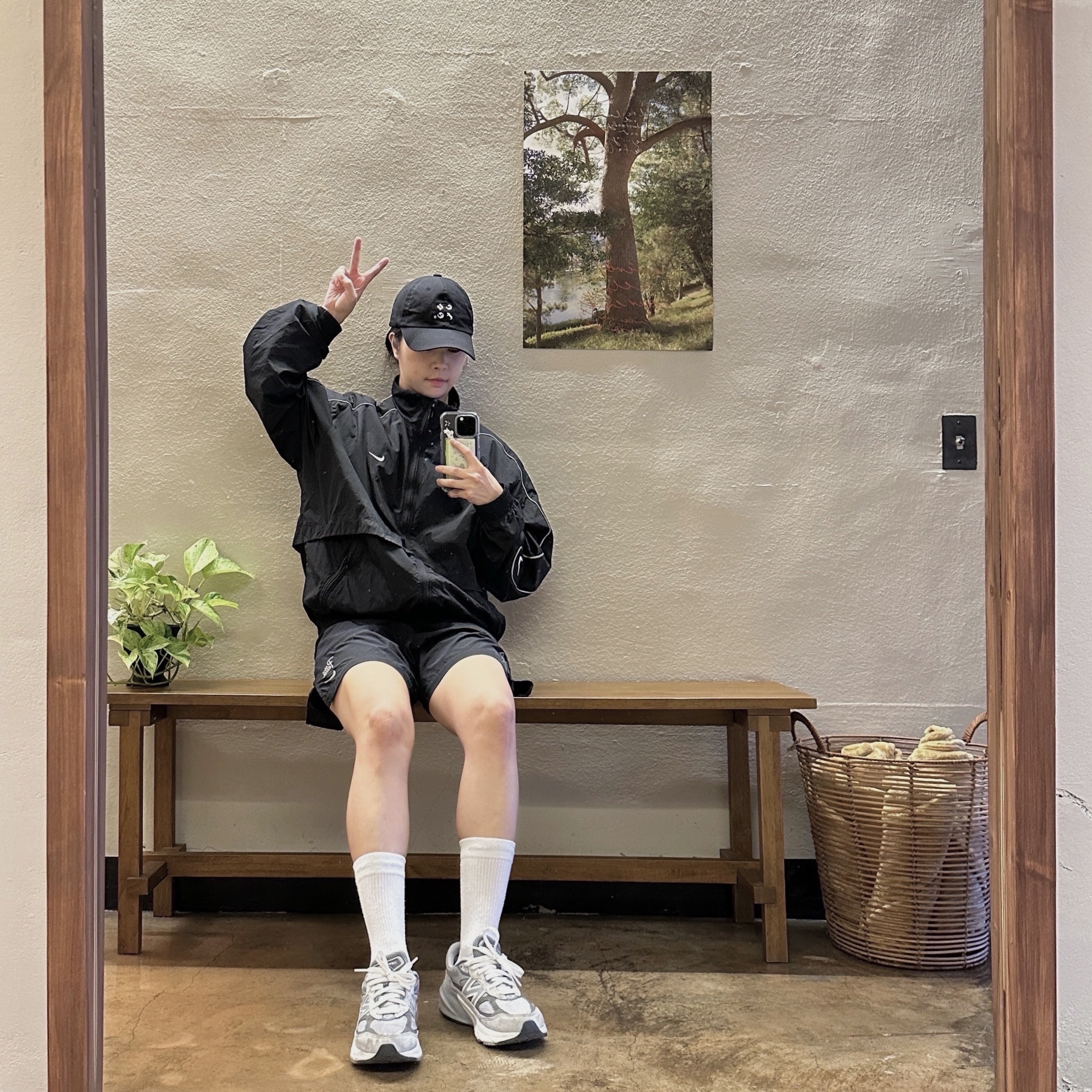 Nike NSW Solo Swoosh Woven Track Jacket Black - Asia, Nike x Patta Shorts Black - Asia 착용 스타일