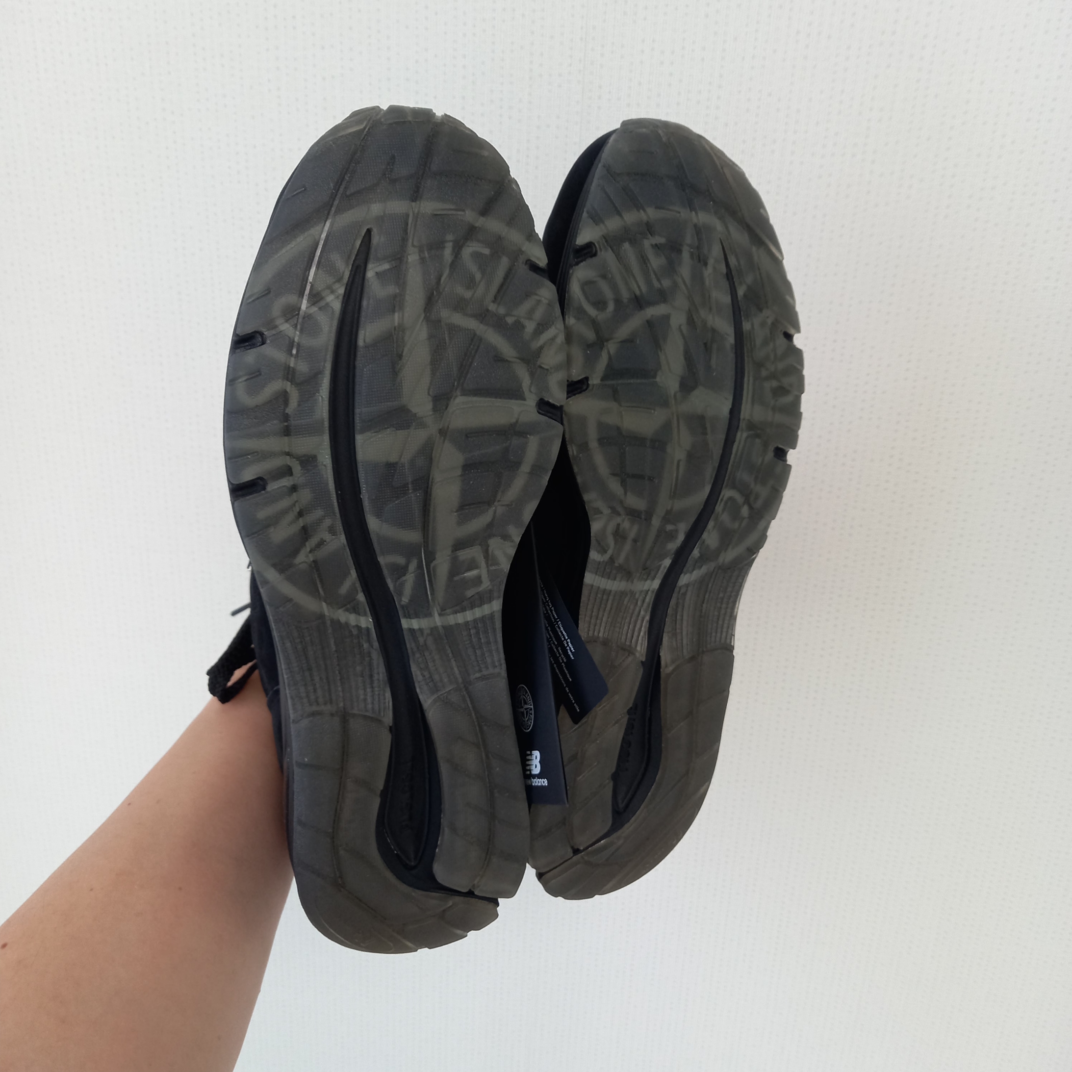 New Balance x Stone Island 991v2 Made in UK Black 착용 스타일 - 6