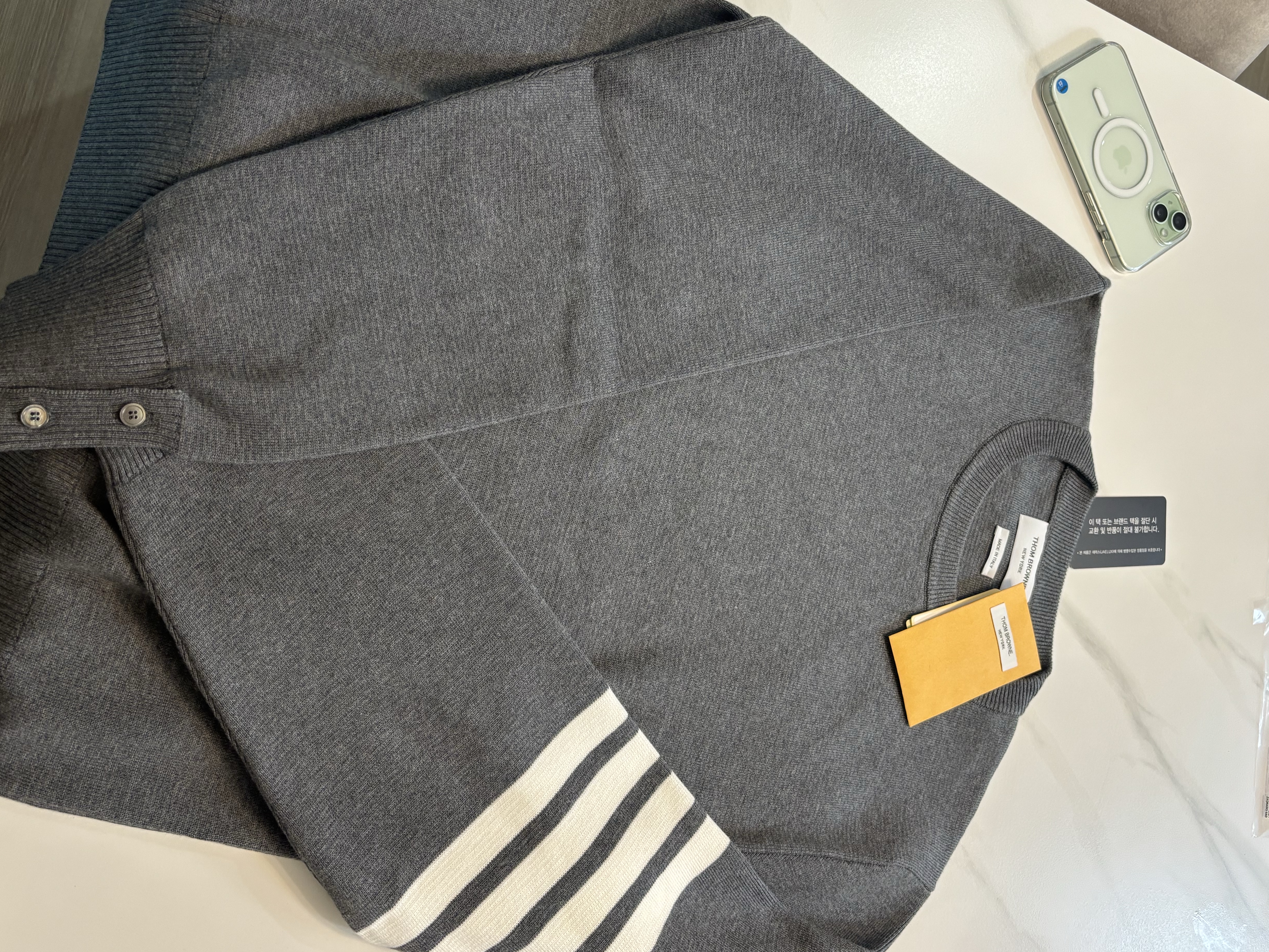 Thom Browne Milano Stitch 4-Bar Crewneck Pullover Knit Medium Grey 착용 스타일