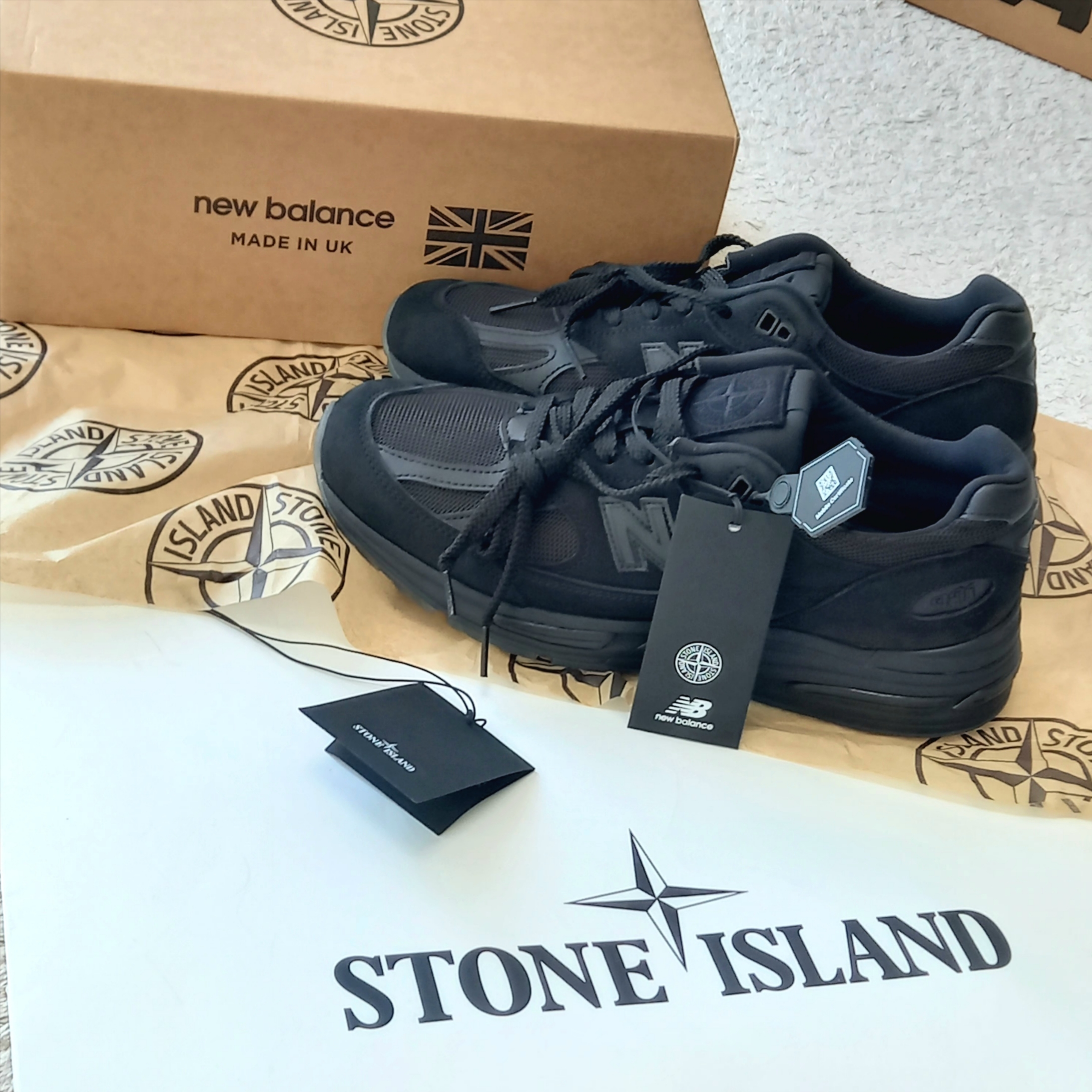 New Balance x Stone Island 991v2 Made in UK Black 착용 스타일 - 1