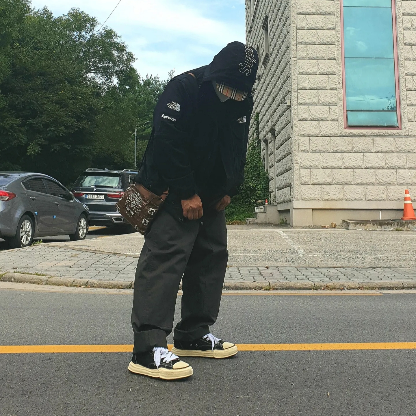 Maison Mihara Yasuhiro Peterson VL OG Sole Canvas Low-top Sneakers Black, Supreme x The North Face Trekking Convertible Jacket Black - 22SS 착용 스타일