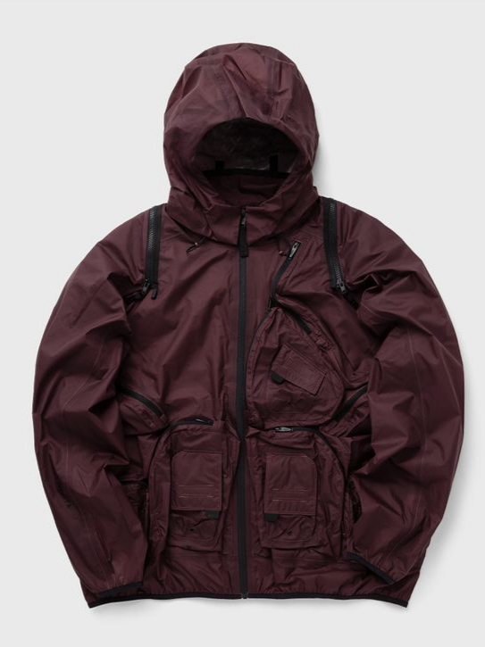 Nike x Drake Nocta NRG LR Track Jacket Dark Wine (DR2618-646), Nike x Drake Nocta NRG LR Track Jacket Black (DR2618-010) 착용 스타일