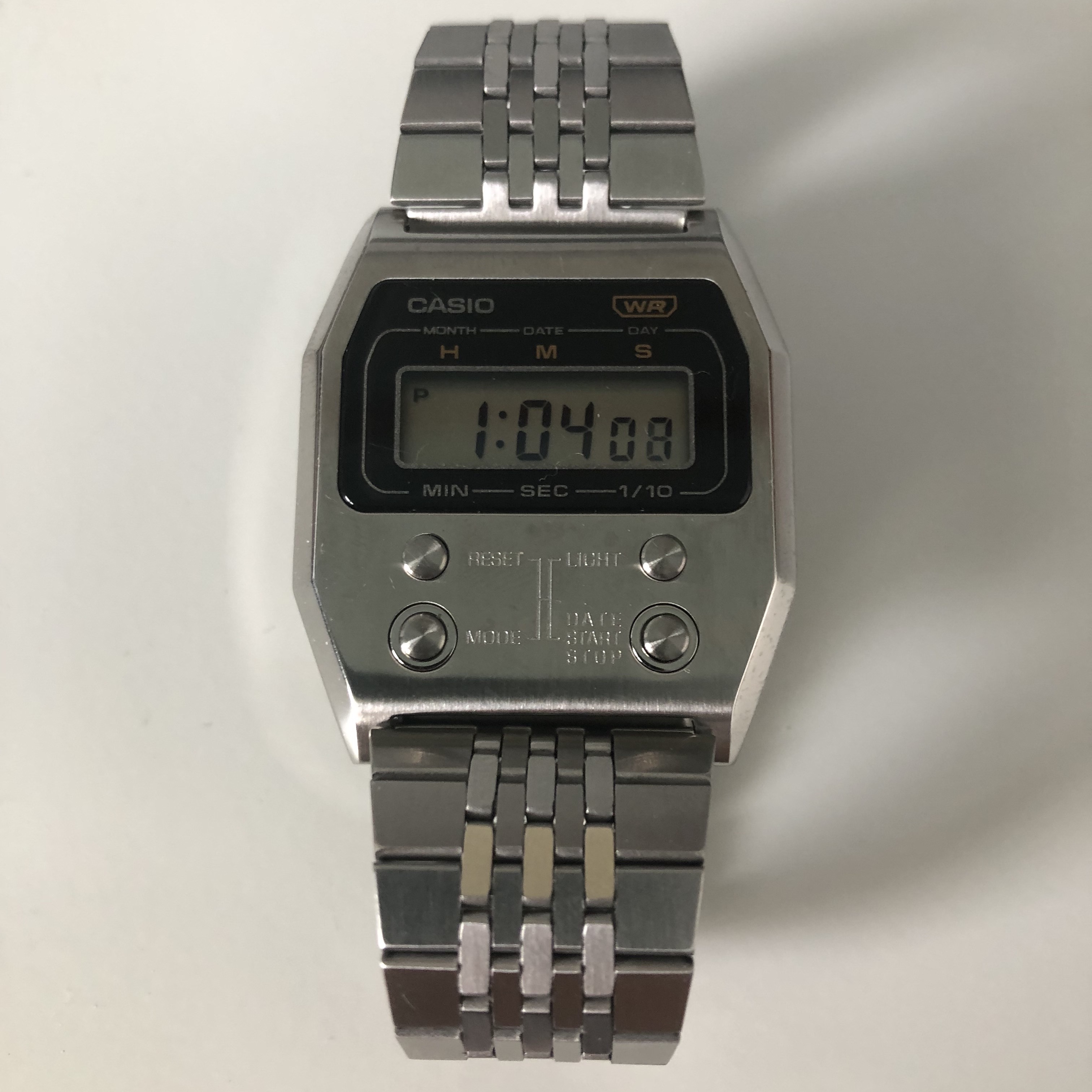 Casio A-1100D-1 착용 스타일
