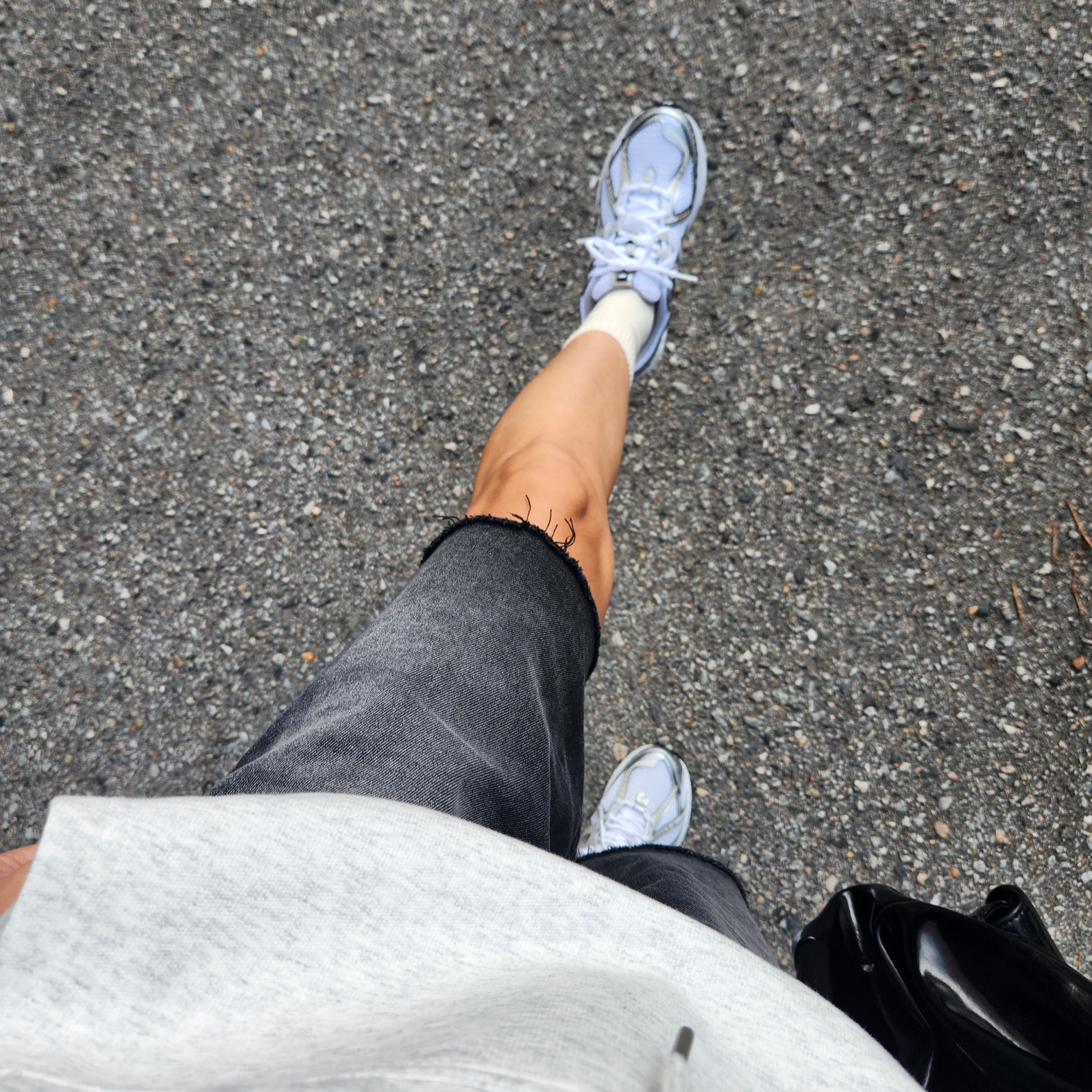 New Balance 1906R White Metallic Silver 착용 스타일 - 2
