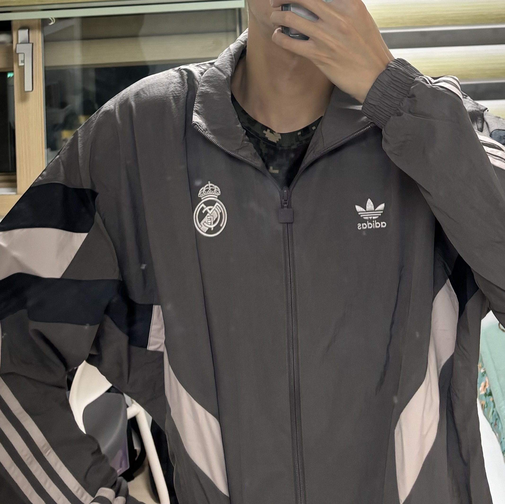 Adidas Real Madrid Originals Track Top Charcoal Grey - KR Sizing 착용 스타일