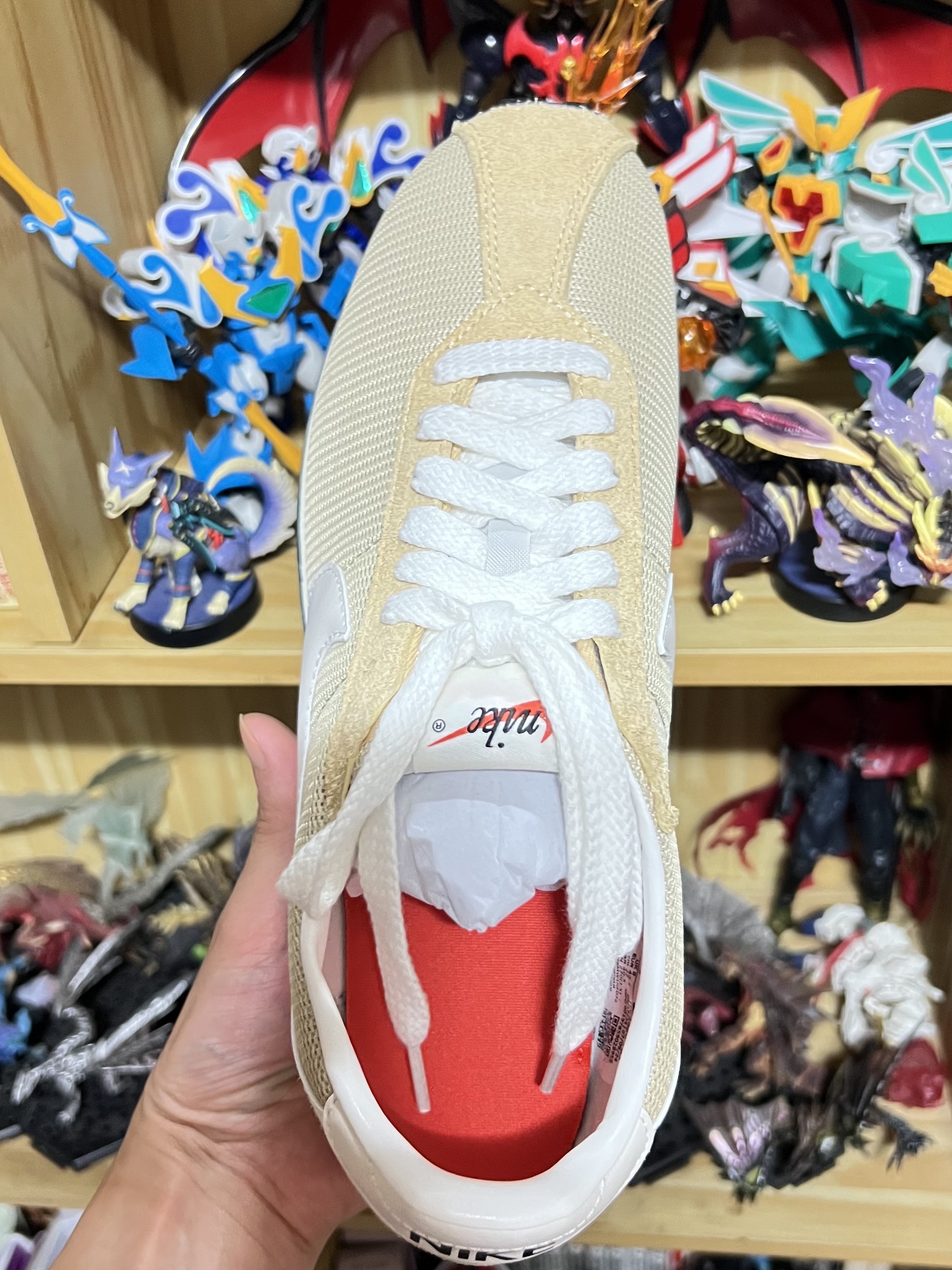 Nike LD-1000 SP Sesame and Team Gold 착용 스타일 - 2