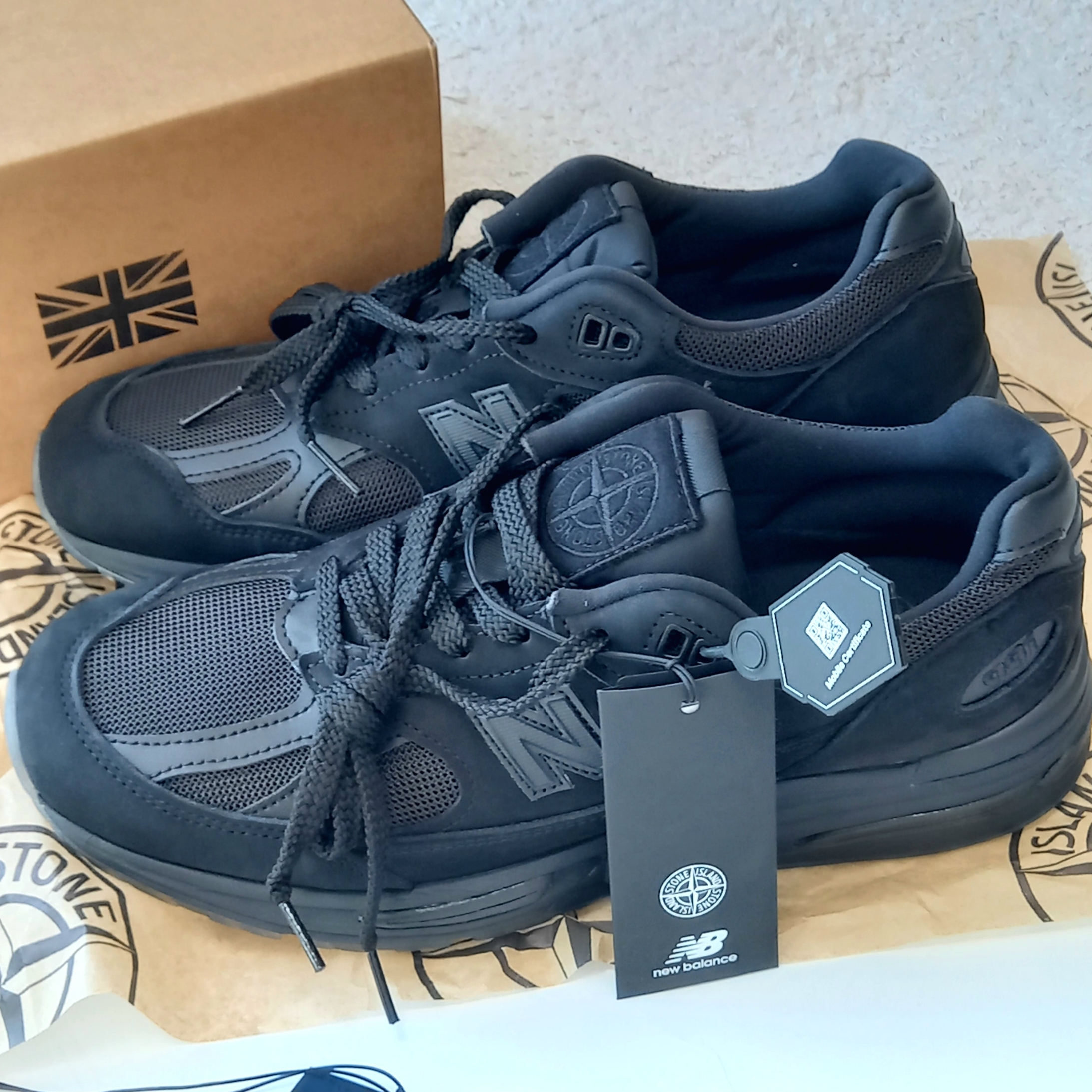 New Balance x Stone Island 991v2 Made in UK Black 착용 스타일 - 3