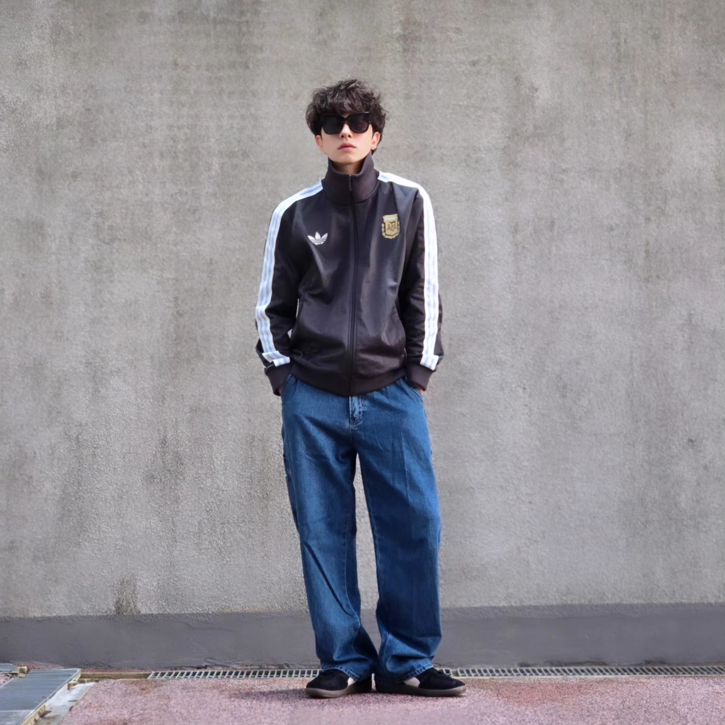 Adidas Argentina Beckenbauer Track Top Utility Black - KR Sizing, Adidas Argentina Beckenbauer Track Top Utility Black - US Sizing 착용 스타일 - 3