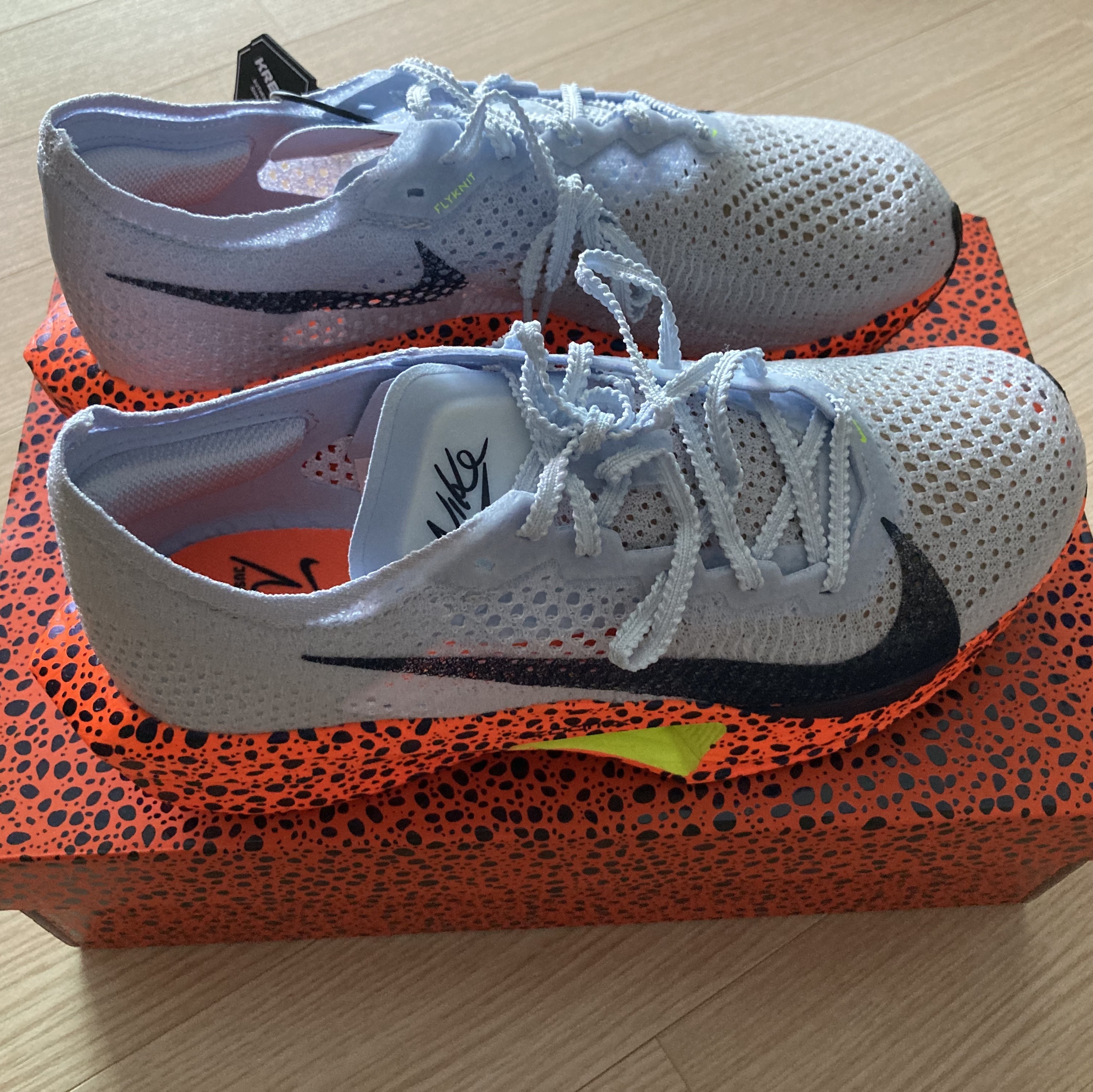 Nike ZoomX Vaporfly Next% 3 Electric 착용 스타일 - 4