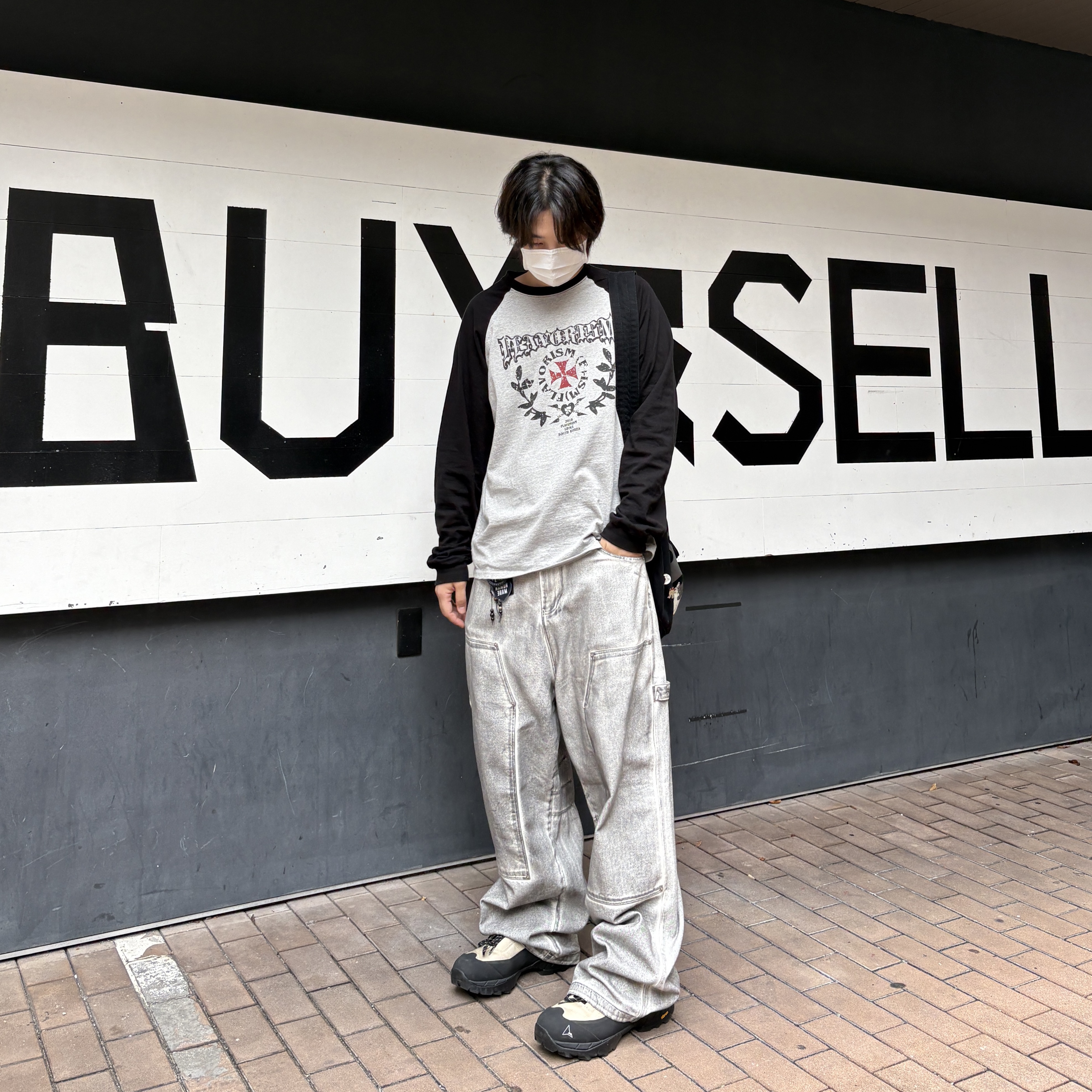 Flavorism Laurel Raglan Long Sleeve, Flavorism Double Knee Carpenter Wide Denim Pants Dirty White 착용 스타일