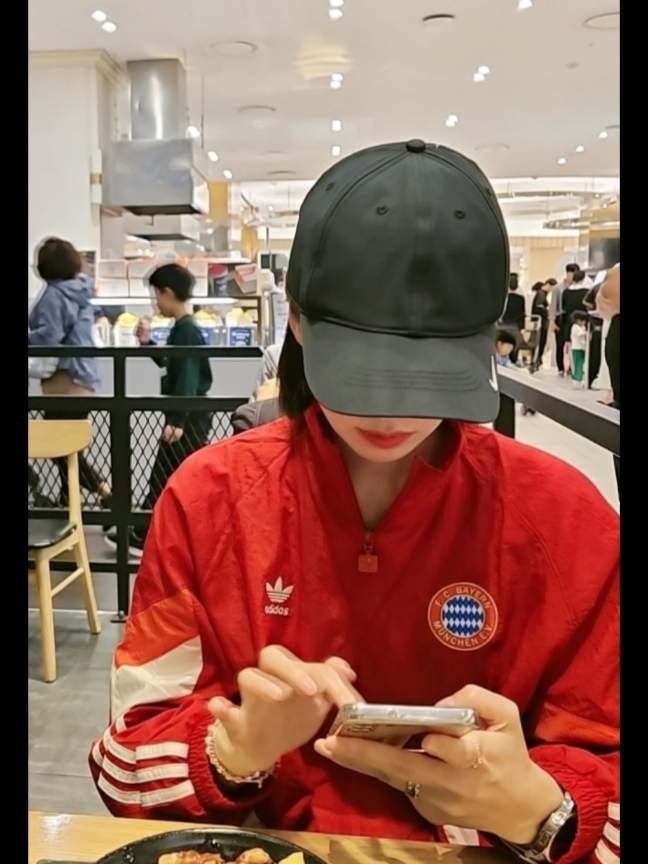 Adidas Bayern Munchen Originals Track Top Active Maroon - KR Sizing 착용 스타일