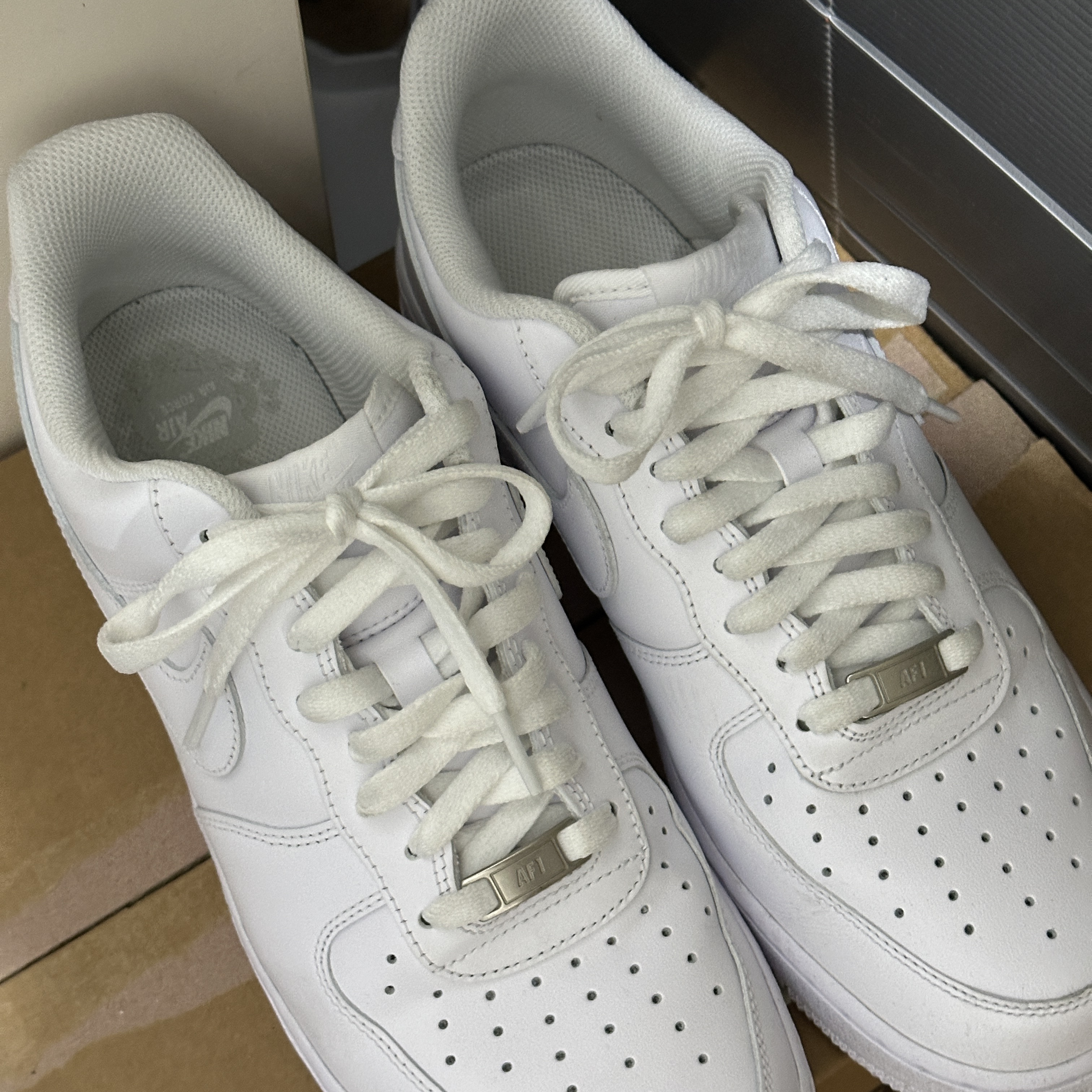 Nike Air Force 1 '07 Low White 착용 스타일