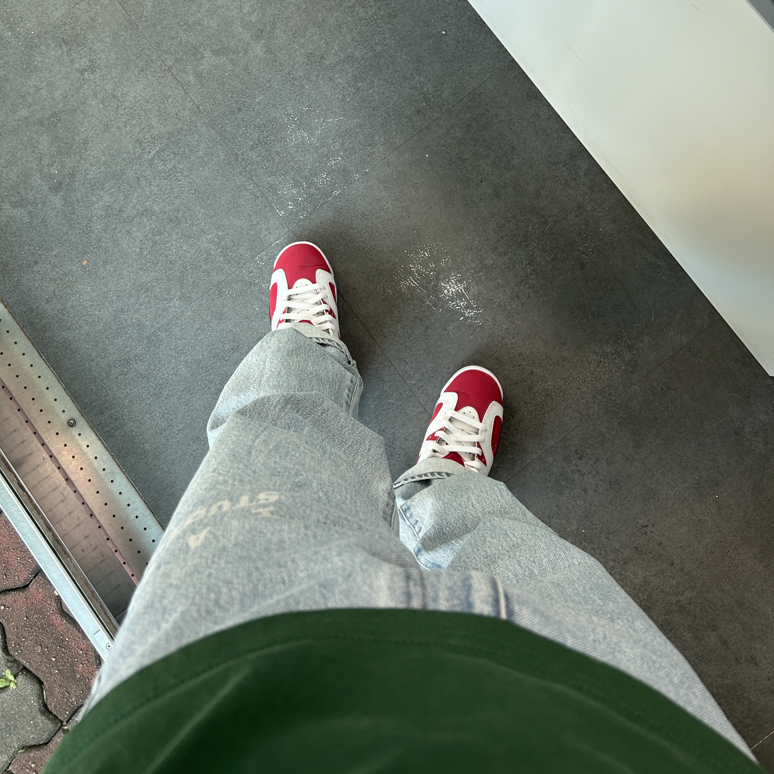IAB Studio Japanese Washed Denim Pants Blue, Jordan 6 Retro Carmine 2021 착용 스타일