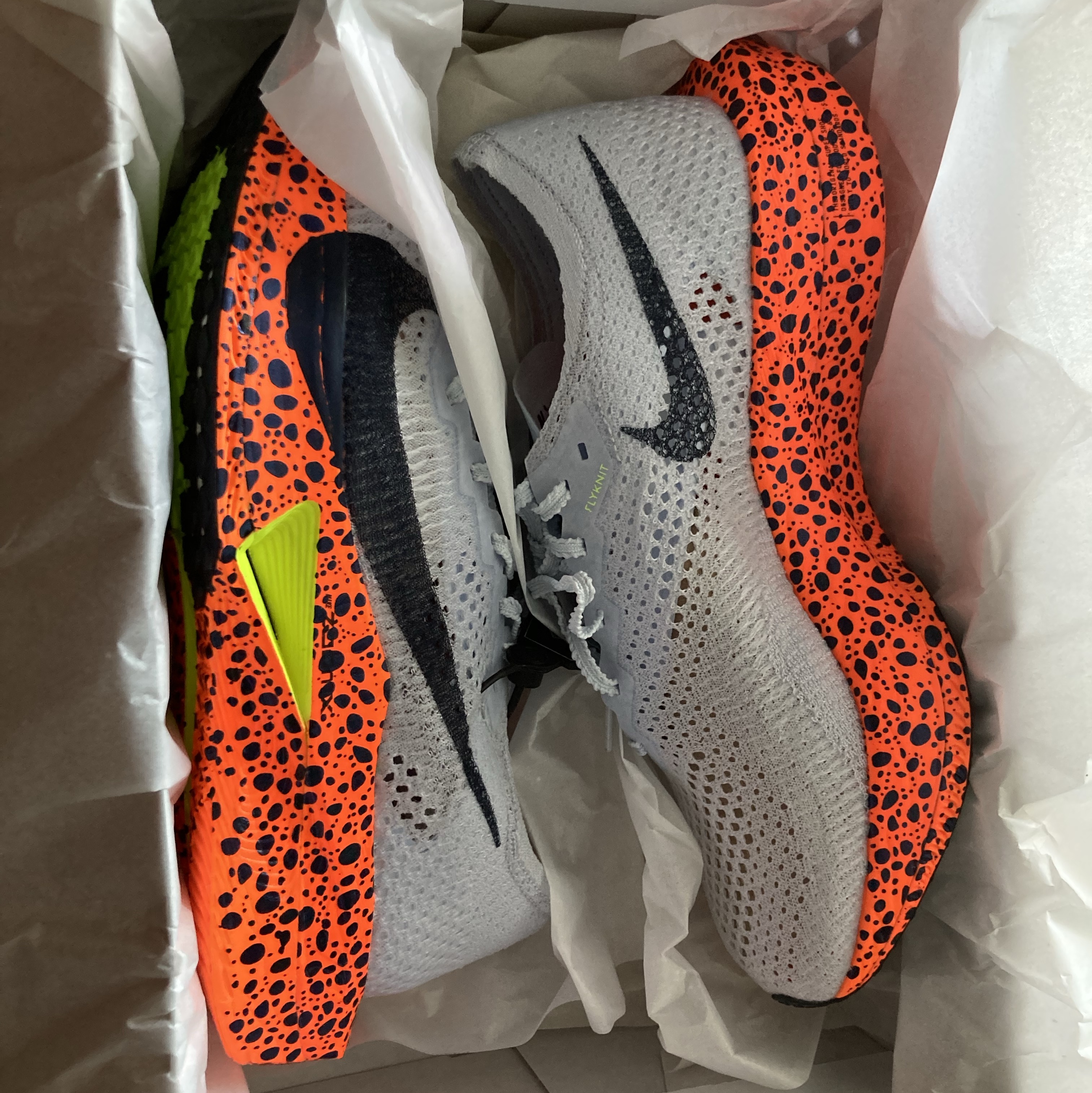 Nike ZoomX Vaporfly Next% 3 Electric 착용 스타일 - 3