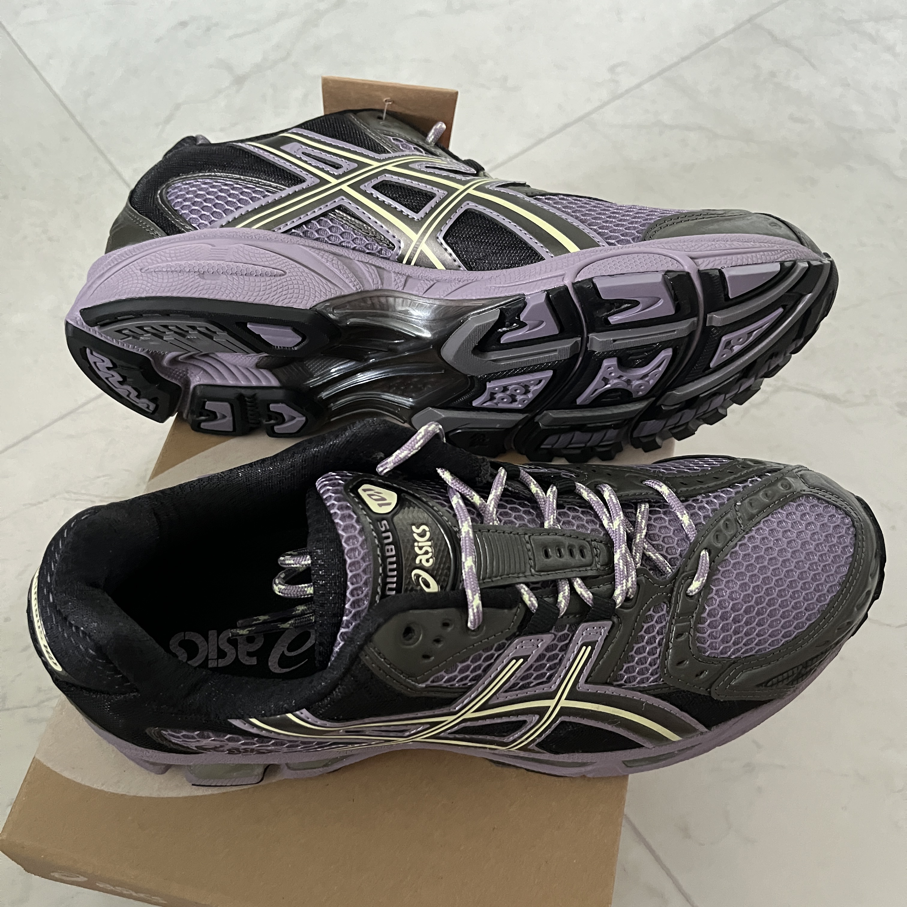 Asics Gel-Nimbus 10.1 Violet Quartz Cool Matcha 착용 스타일
